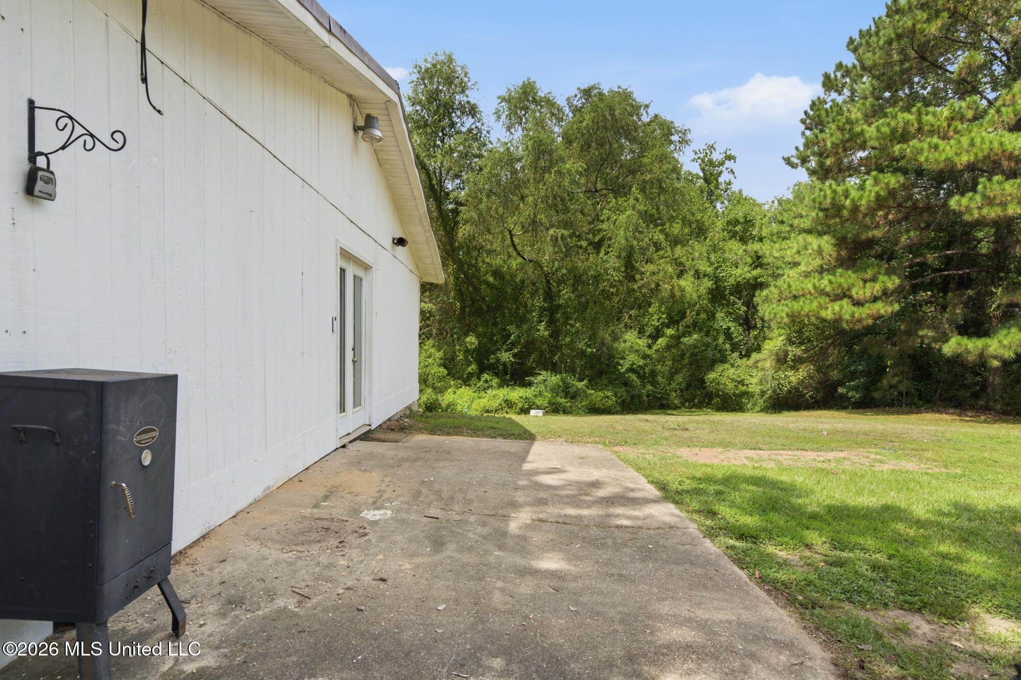 1508 Carterville Road Property Photo 4