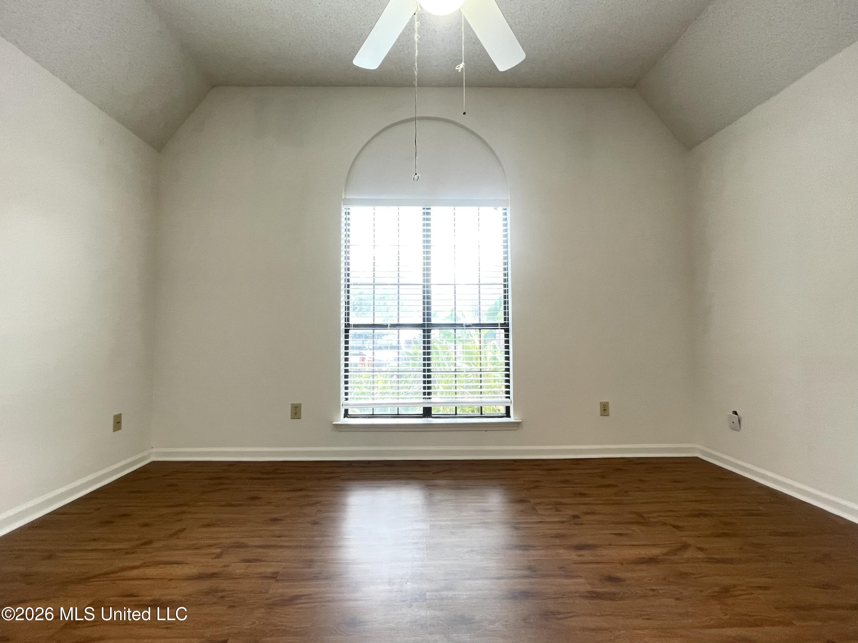 388 W Blair Drive Property Photo 5