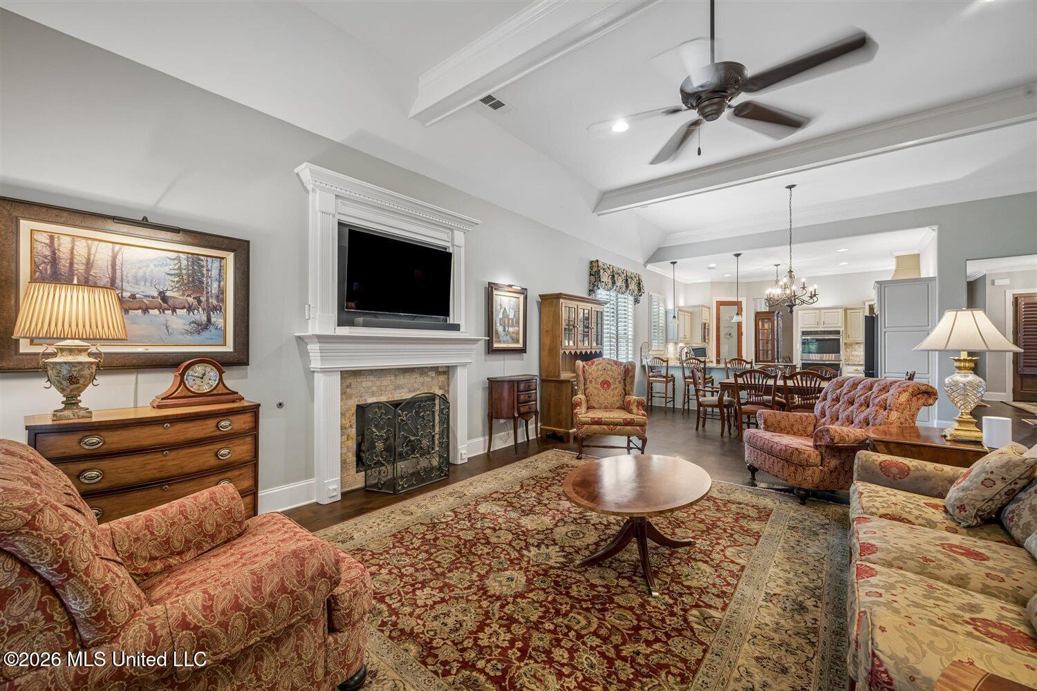 4480 Woodgate Lane Property Photo 10