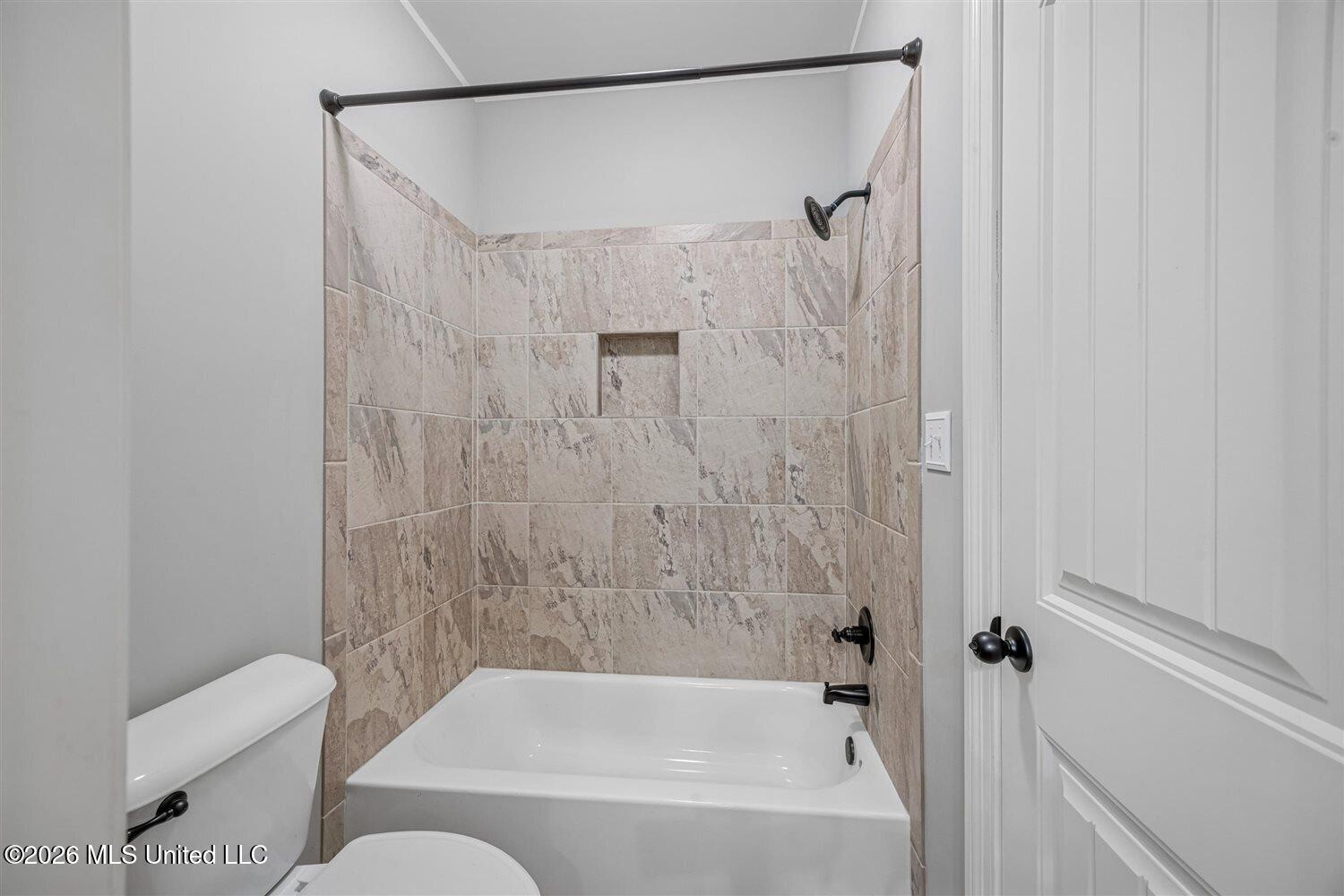 4480 Woodgate Lane Property Photo 30