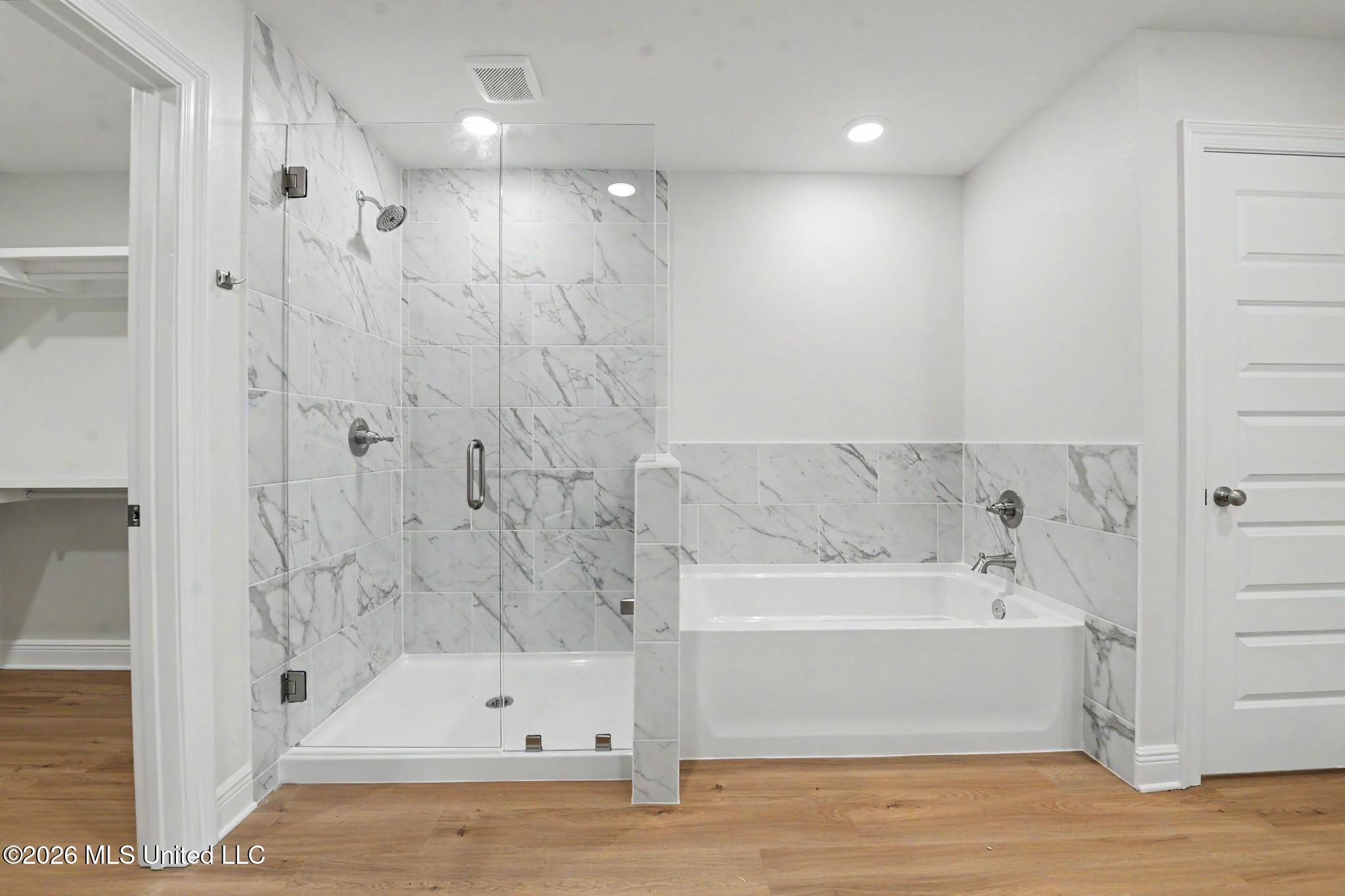 12908 Dixie Hill Drive Property Photo 15