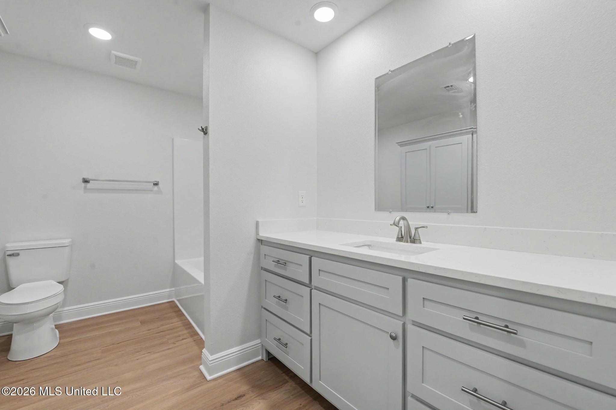 12908 Dixie Hill Drive Property Photo 23
