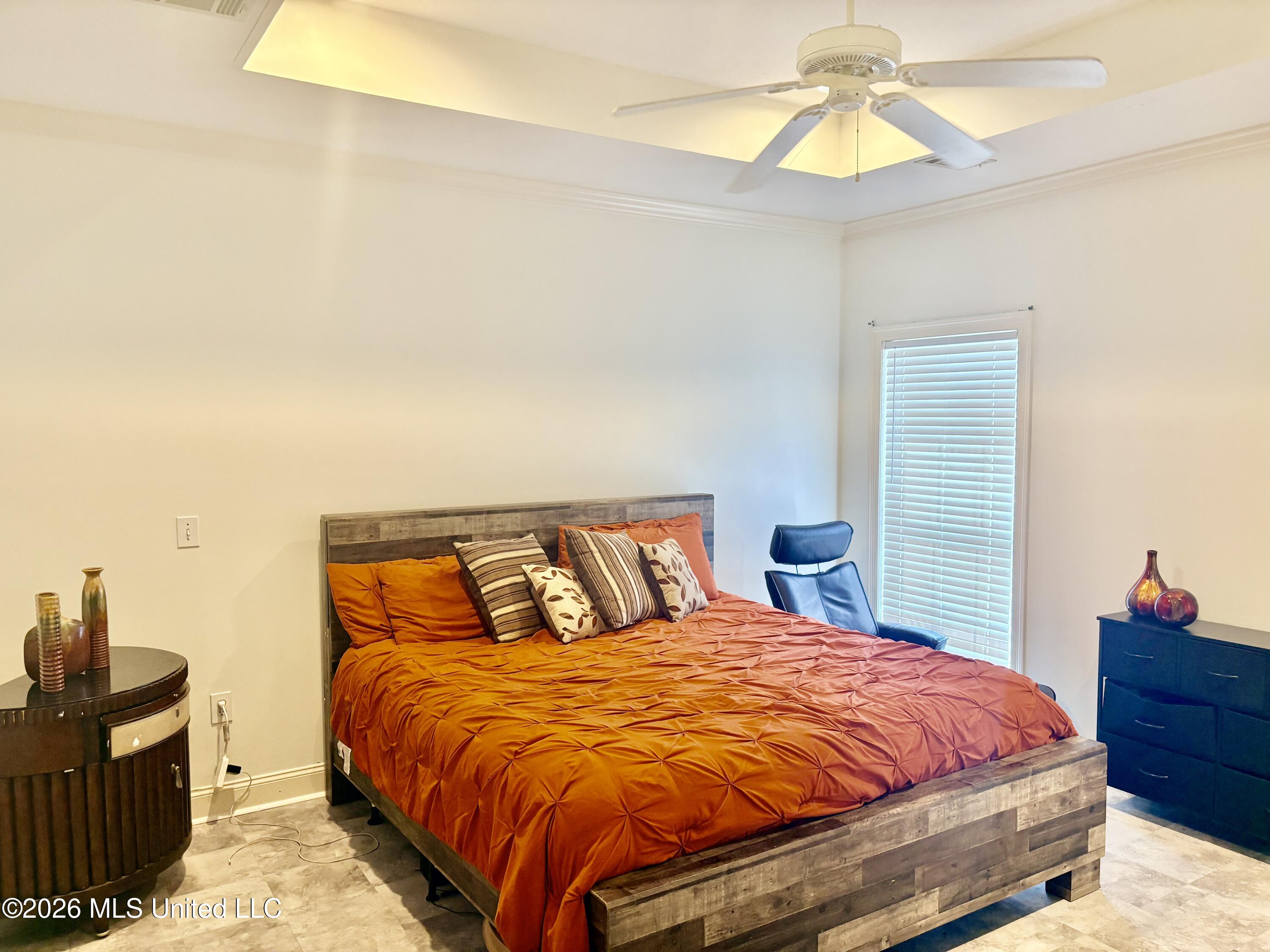 705 Forest Woods Drive Property Photo 5