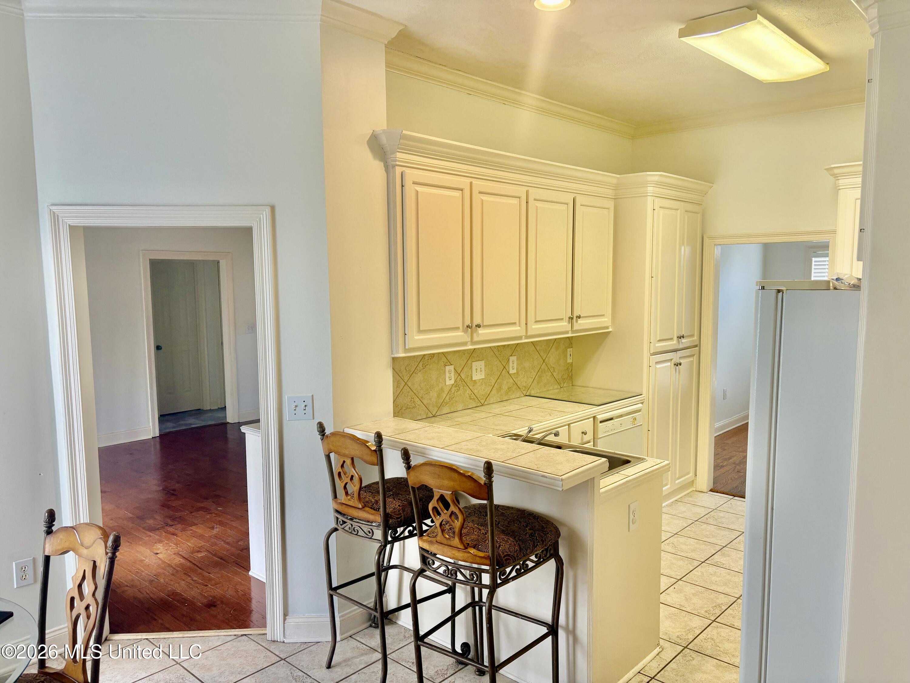 705 Forest Woods Drive Property Photo 10