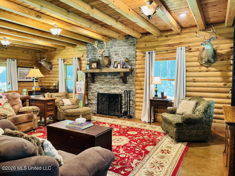 1190 Charlie Rhodus Road Property Photo 4