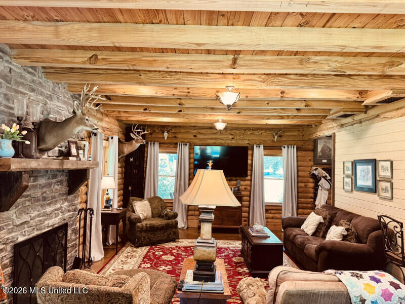 1190 Charlie Rhodus Road Property Photo 5
