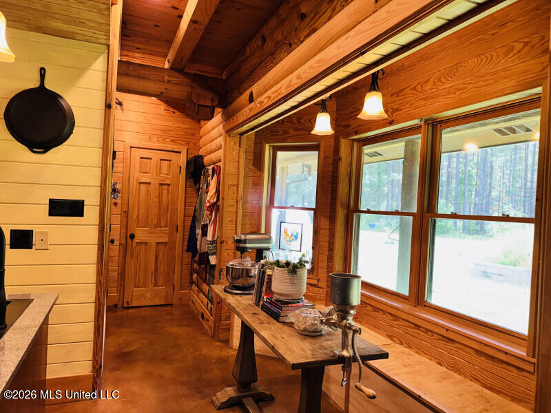 1190 Charlie Rhodus Road Property Photo 10