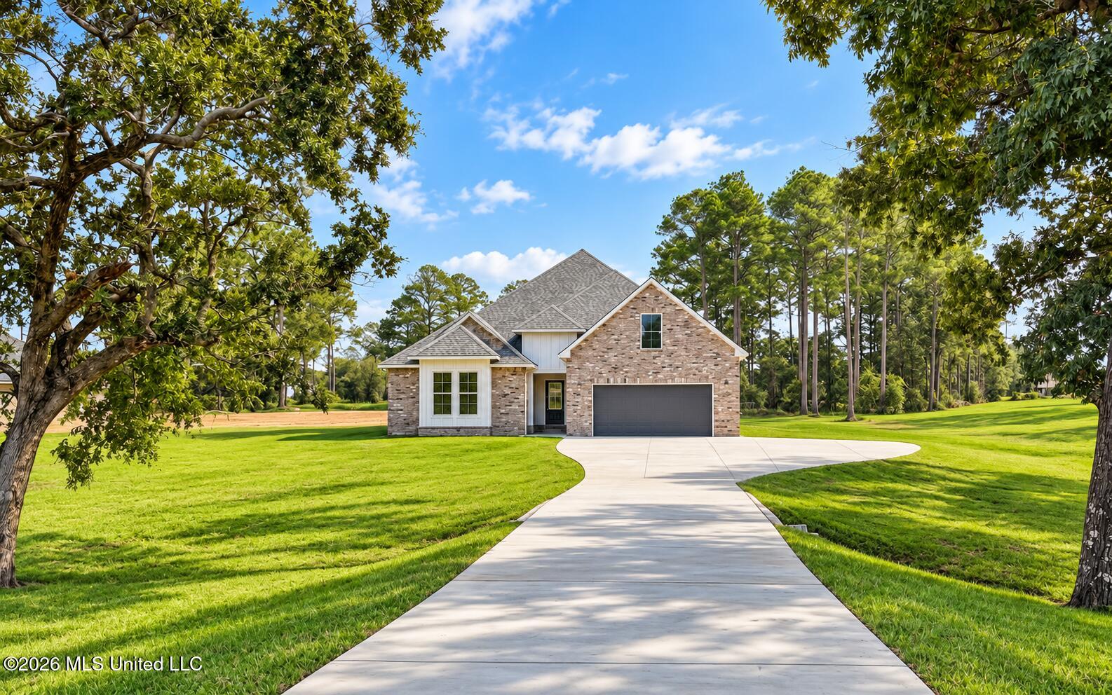 17952 Fairway View Drive Property Photo 1