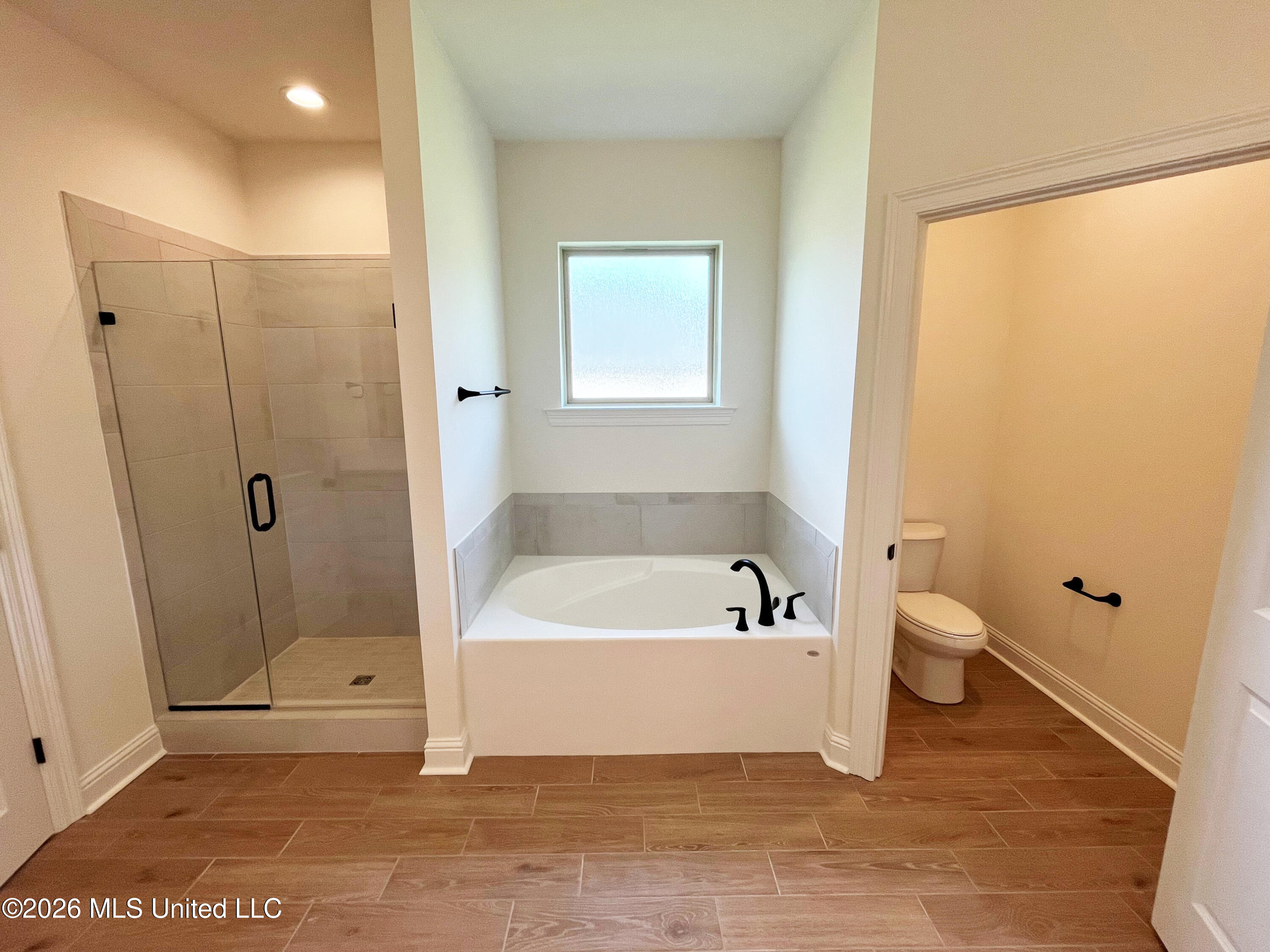 17952 Fairway View Drive Property Photo 16