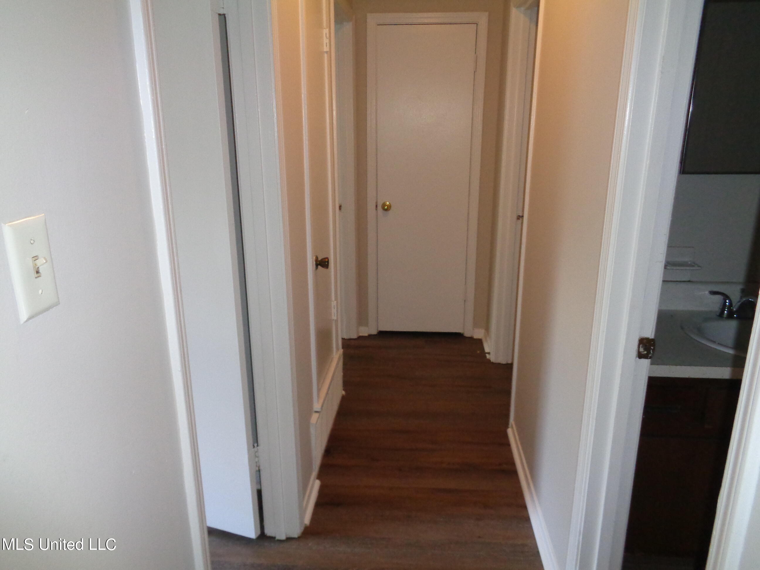5163 Haynes Drive Property Photo 8