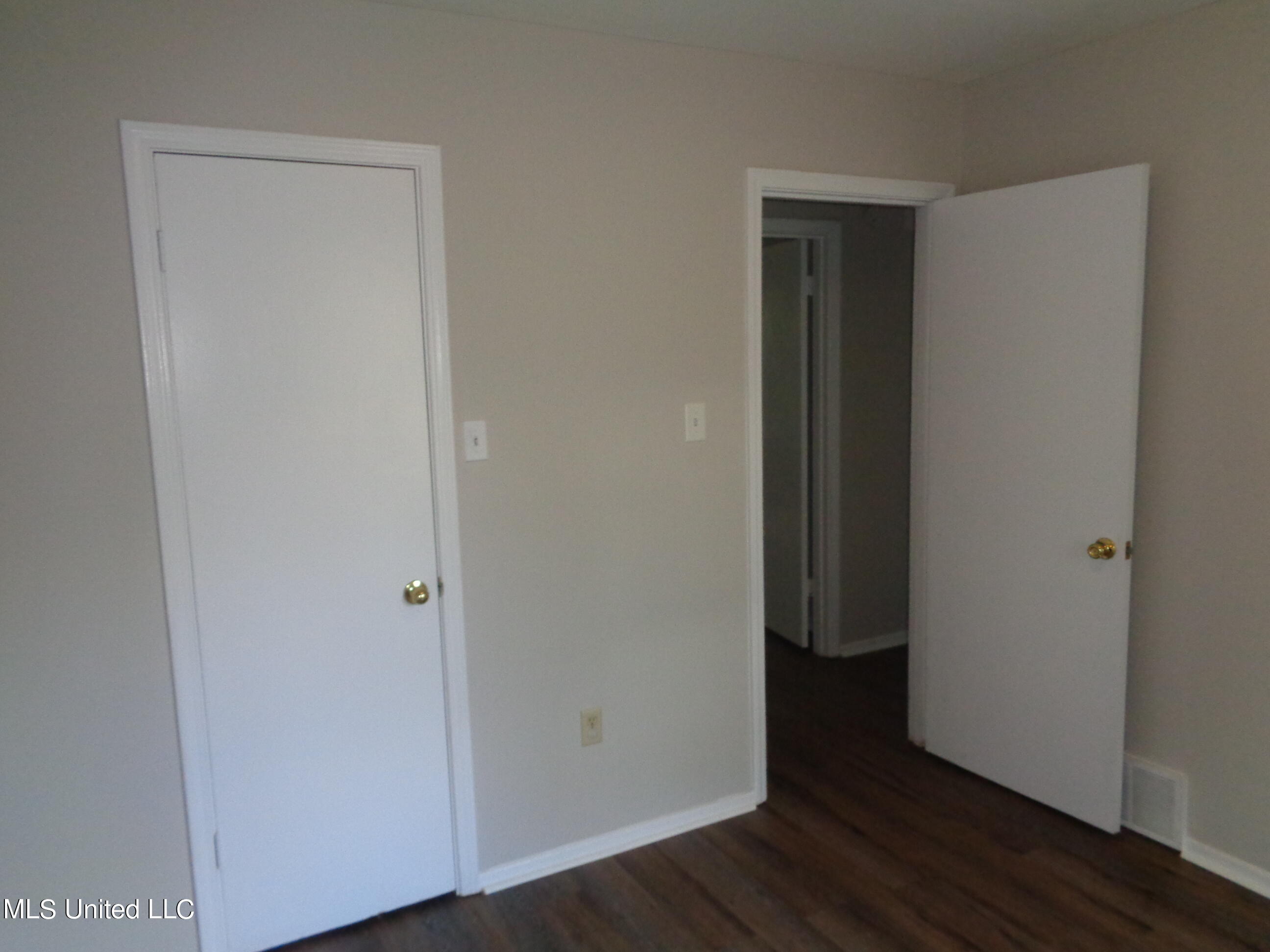 5163 Haynes Drive Property Photo 13
