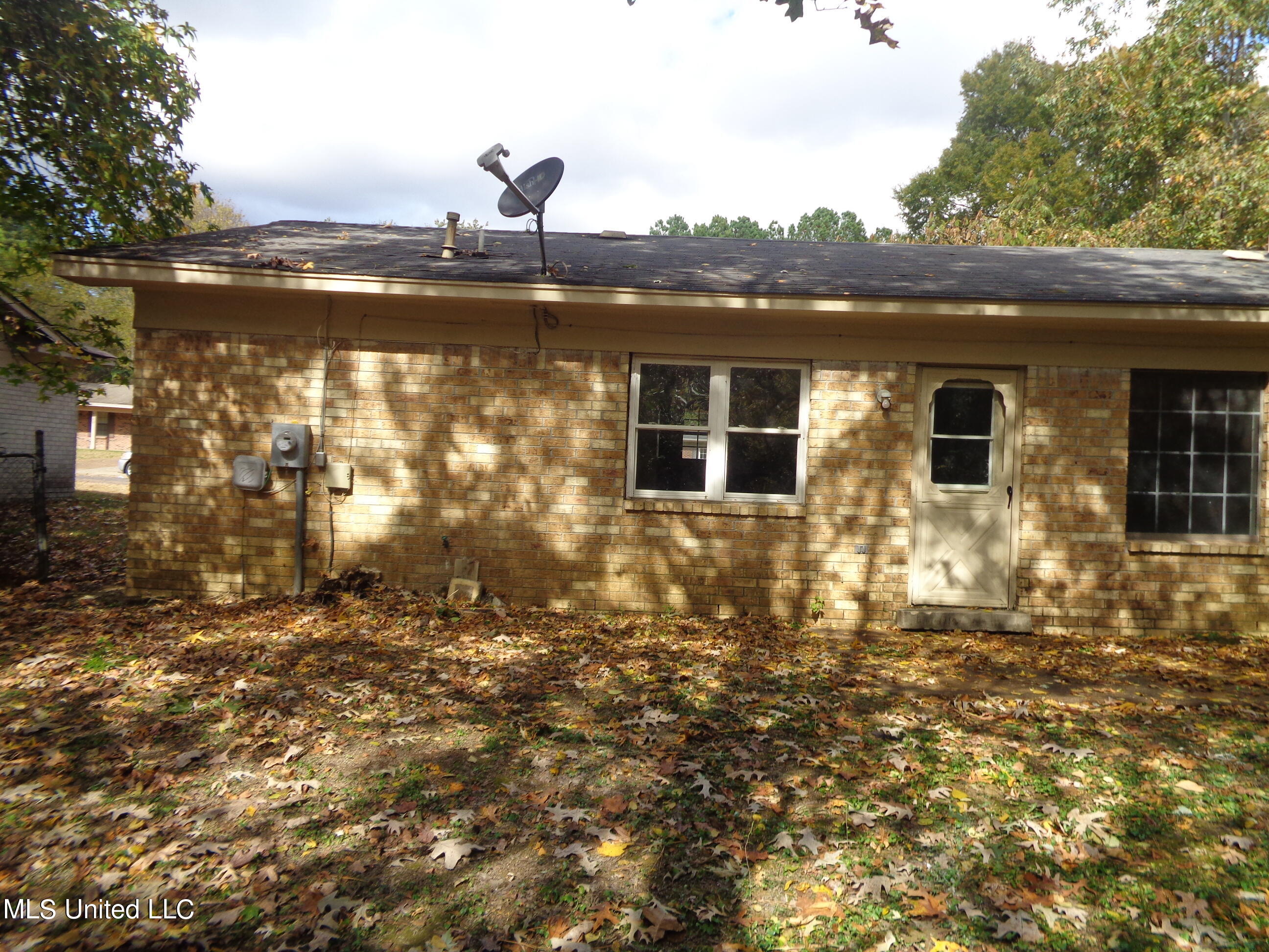 5163 Haynes Drive Property Photo 17