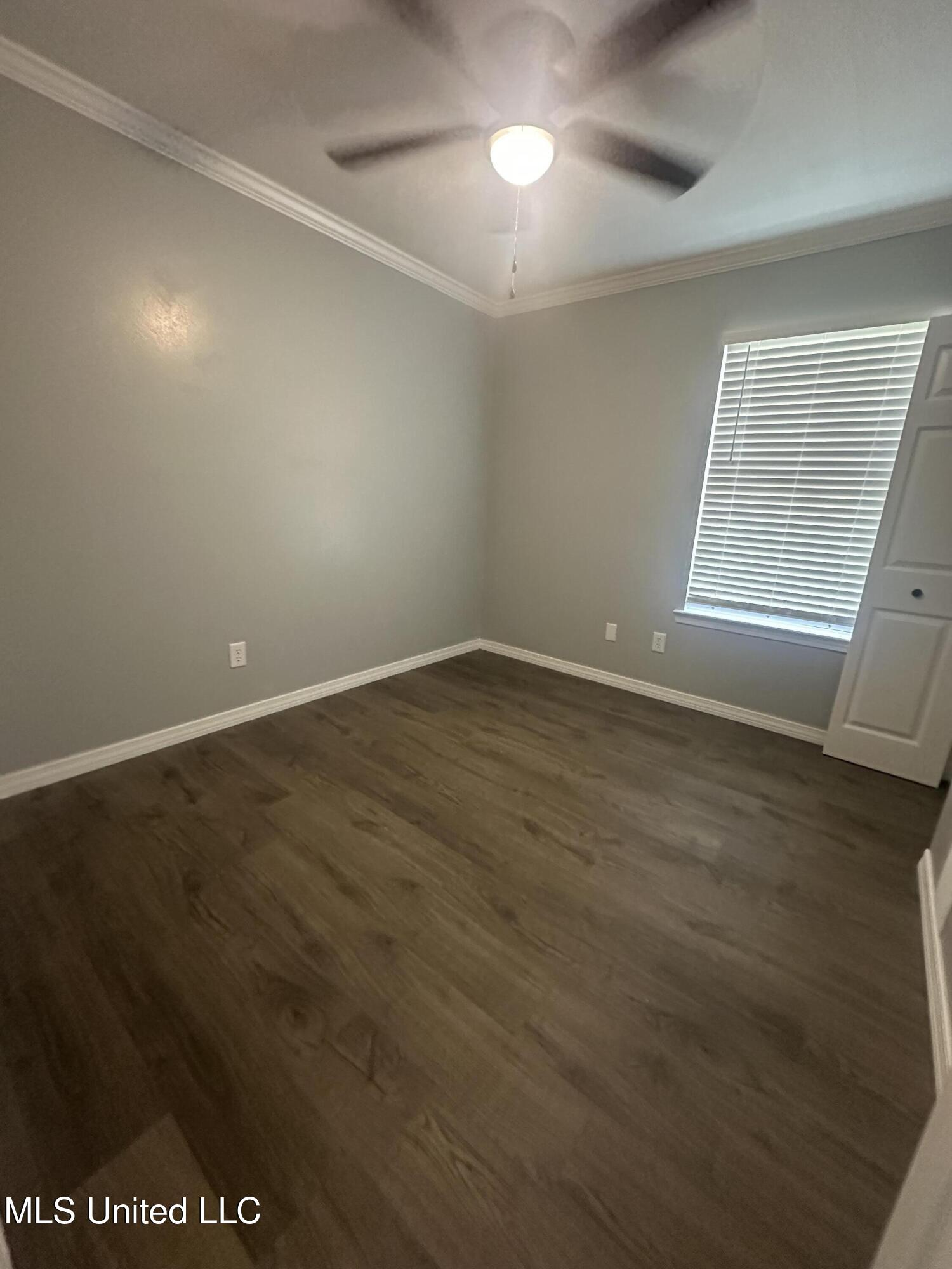 1113 Beach Avenue Property Photo 11