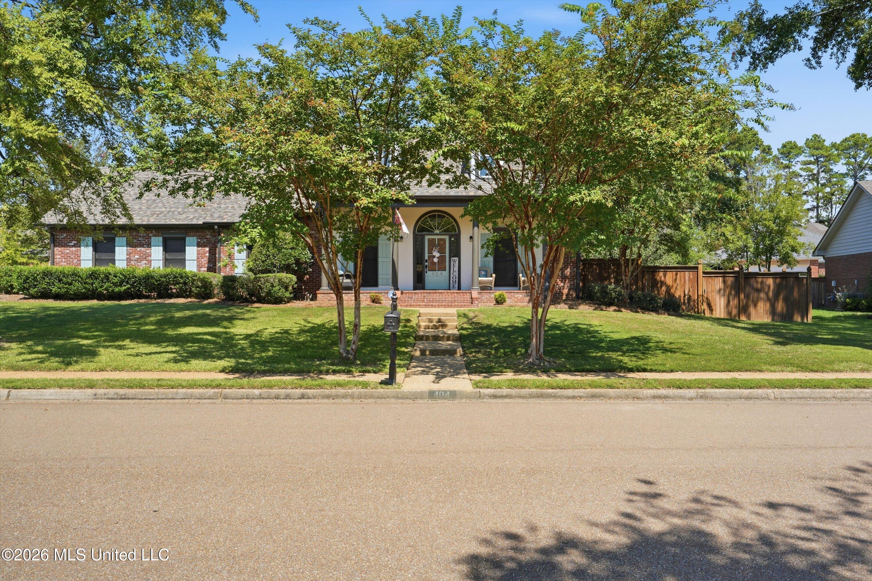 404 Northwind Drive Property Photo 3
