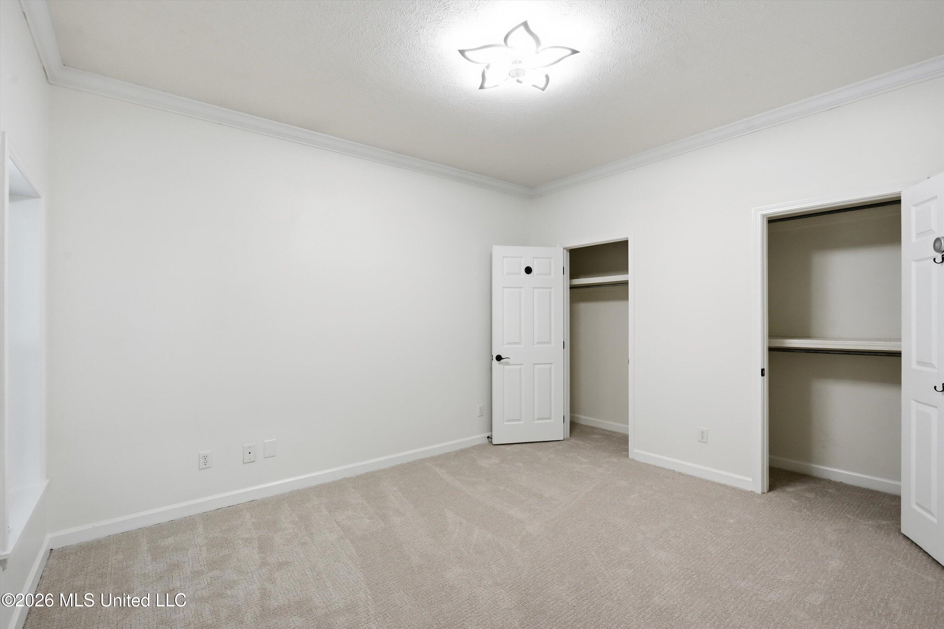 404 Northwind Drive Property Photo 35