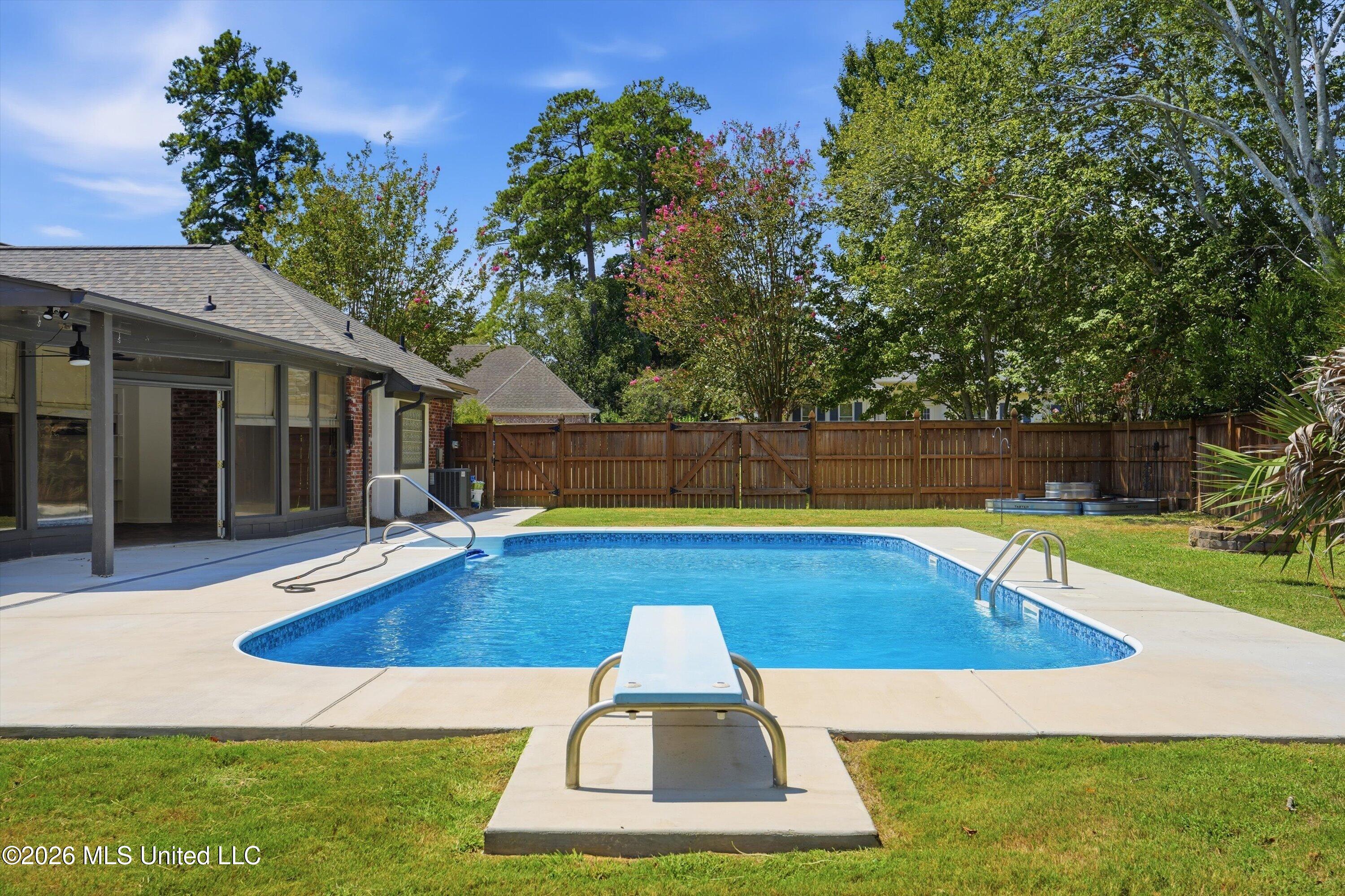 404 Northwind Drive Property Photo 45