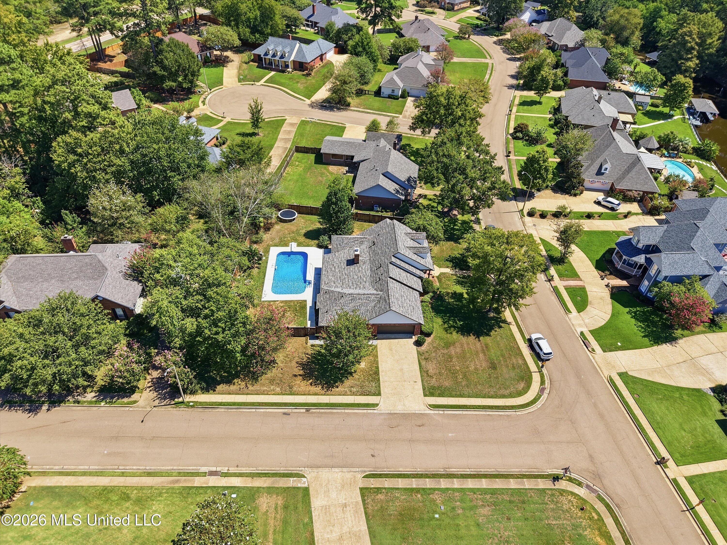 404 Northwind Drive Property Photo 49