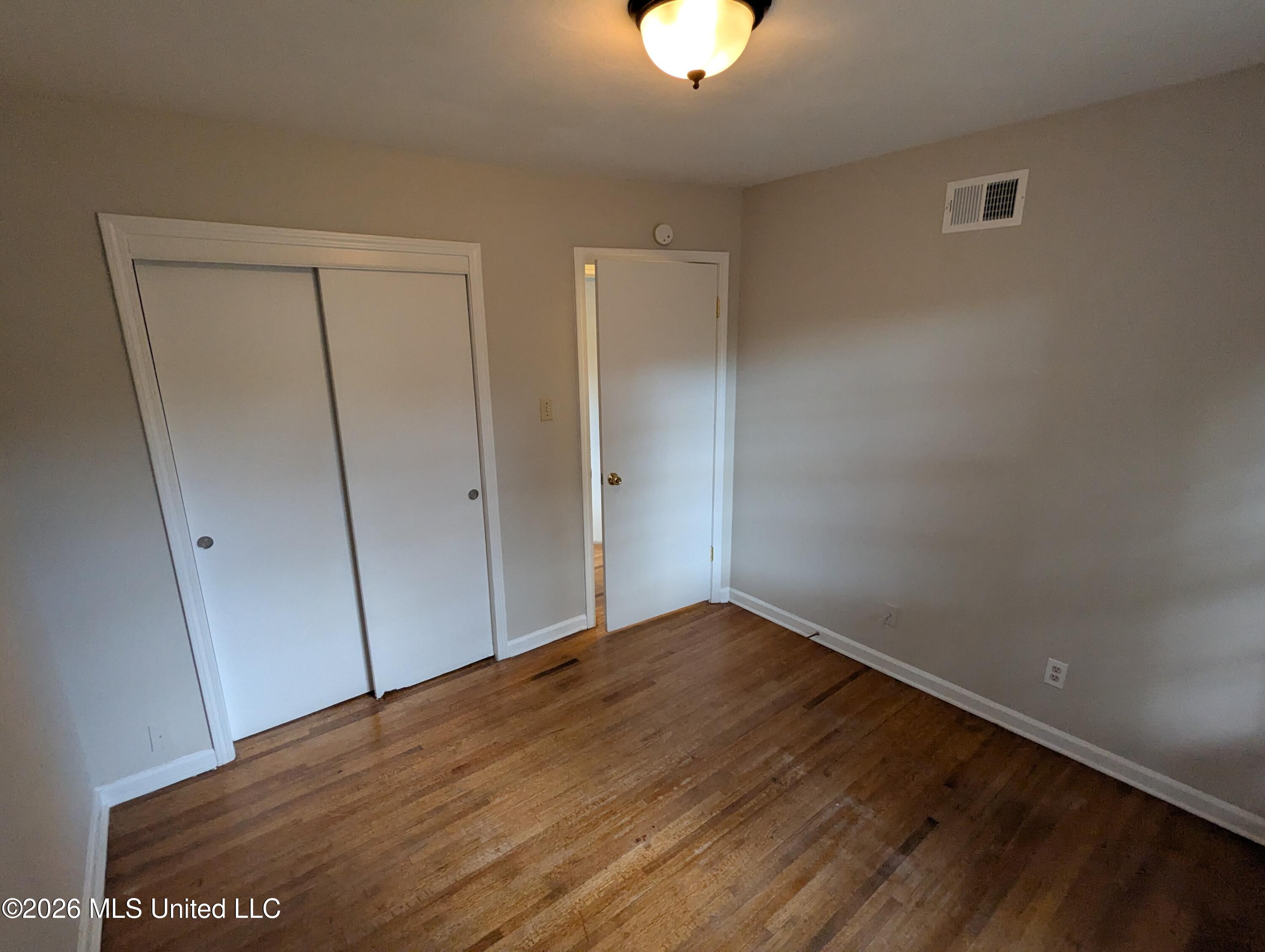 1435 Vicksburg Drive Property Photo 10
