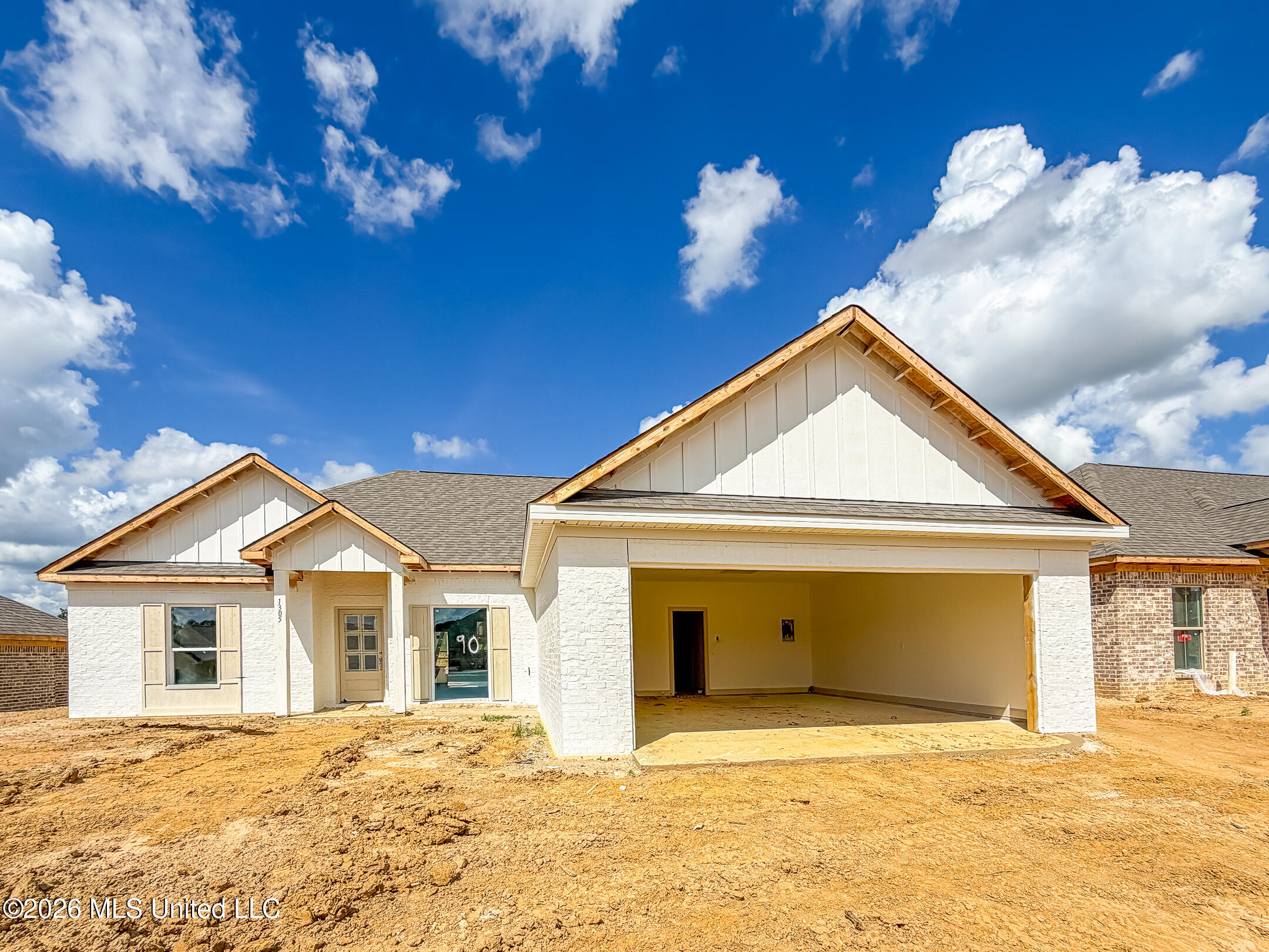 1305 Elderberry Property Photo 1