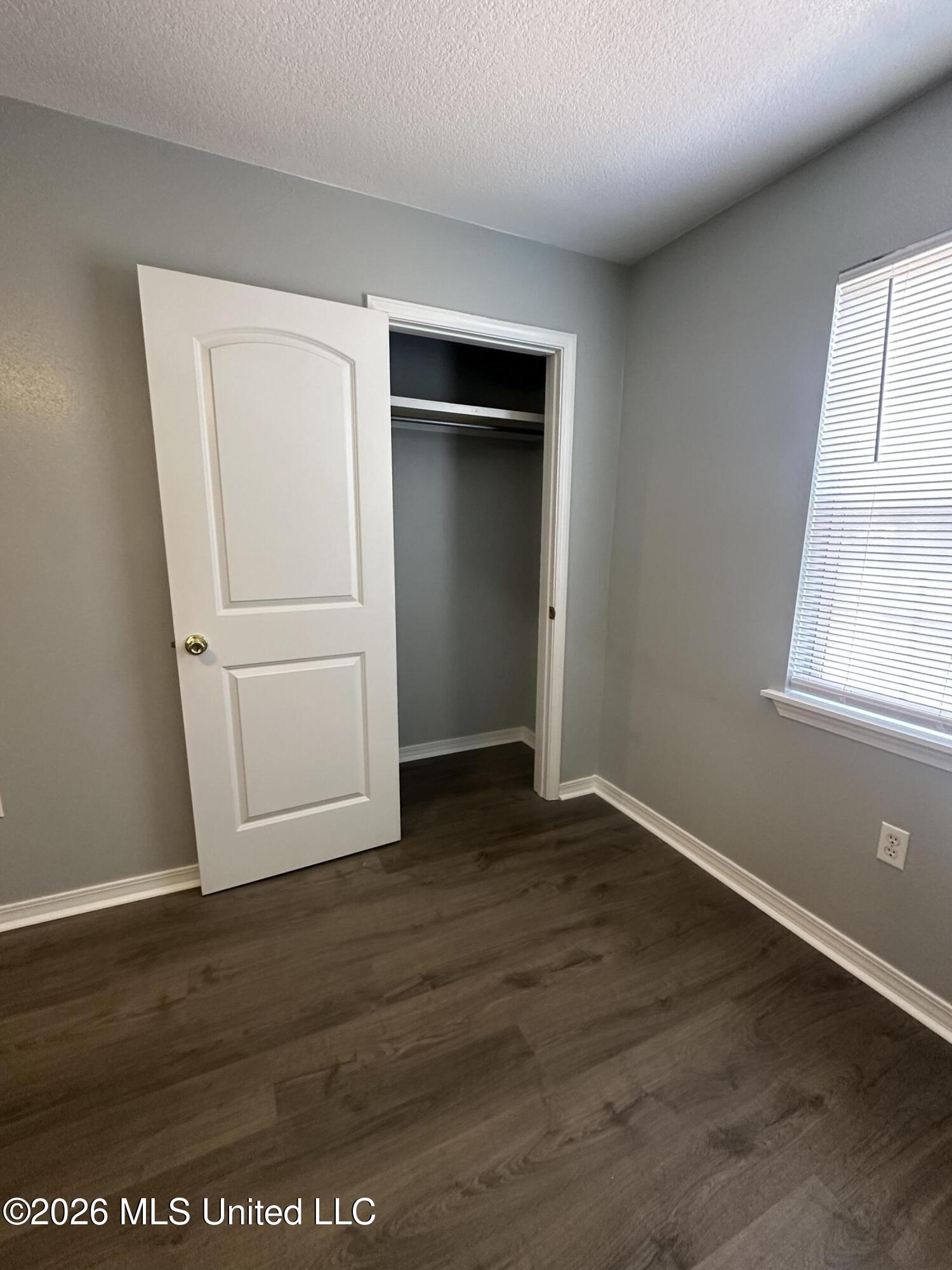 1206 Beach Avenue Property Photo 6