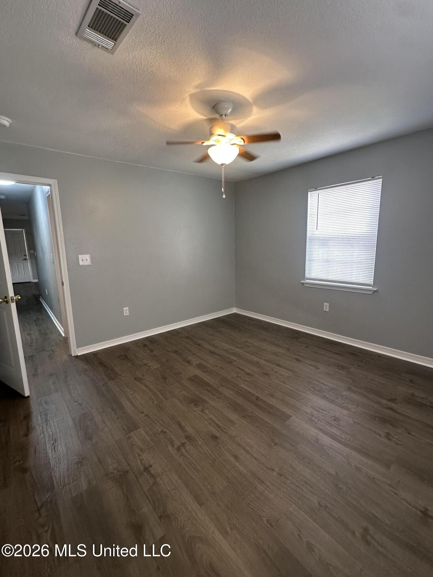 1206 Beach Avenue Property Photo 9