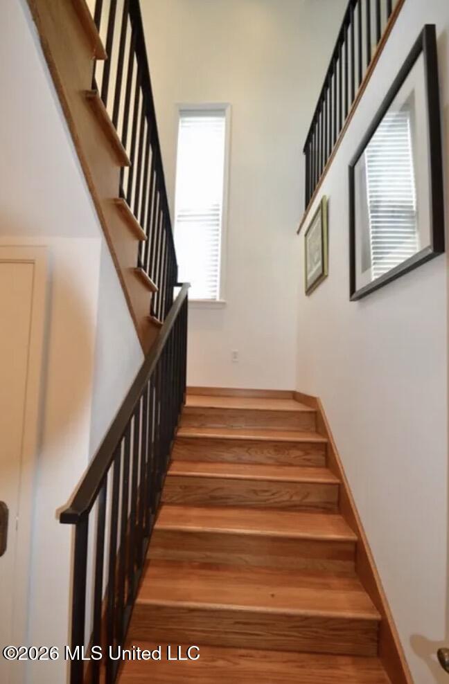 1001 Robert E Lee Drive Property Photo 24
