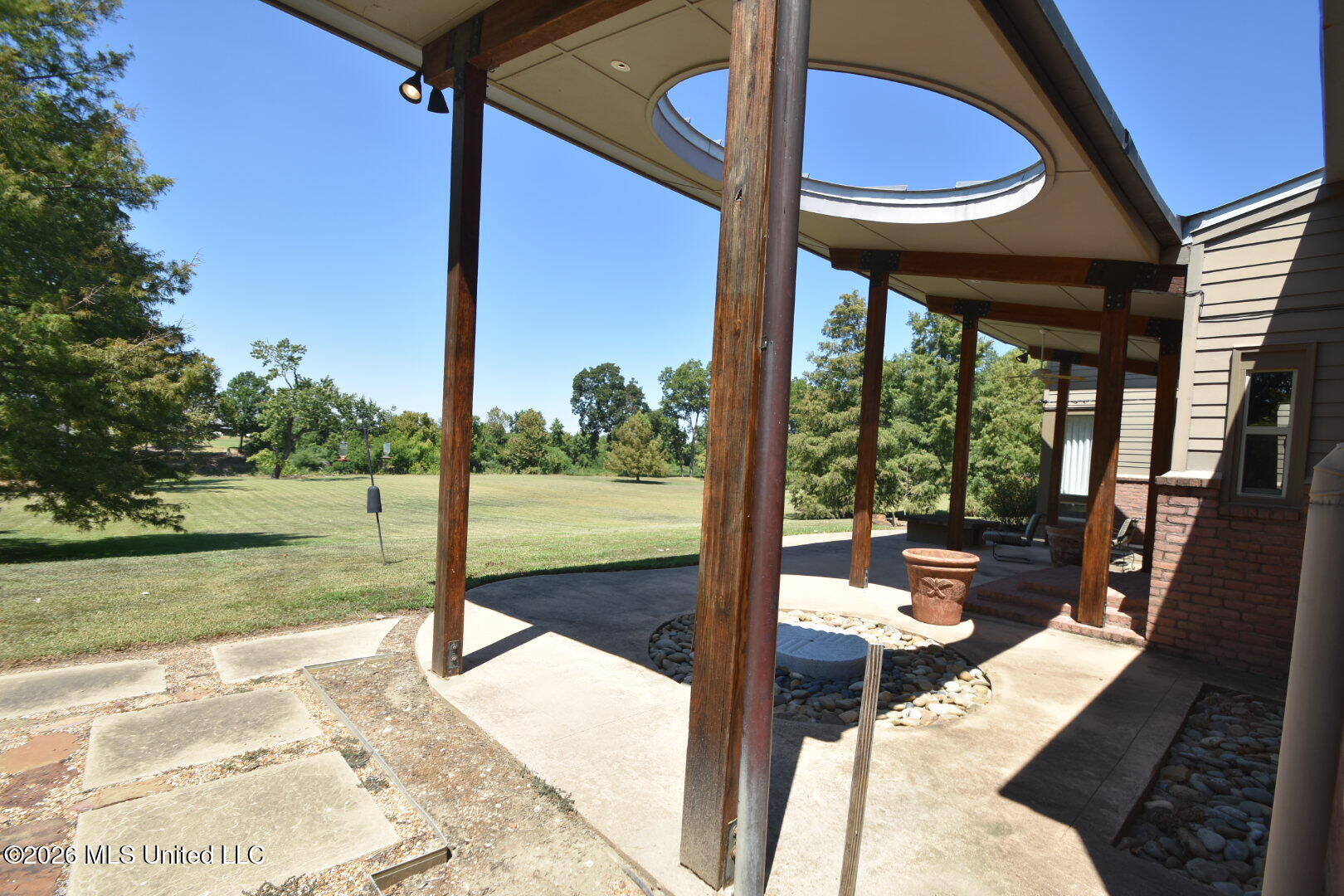 1001 Robert E Lee Drive Property Photo 36