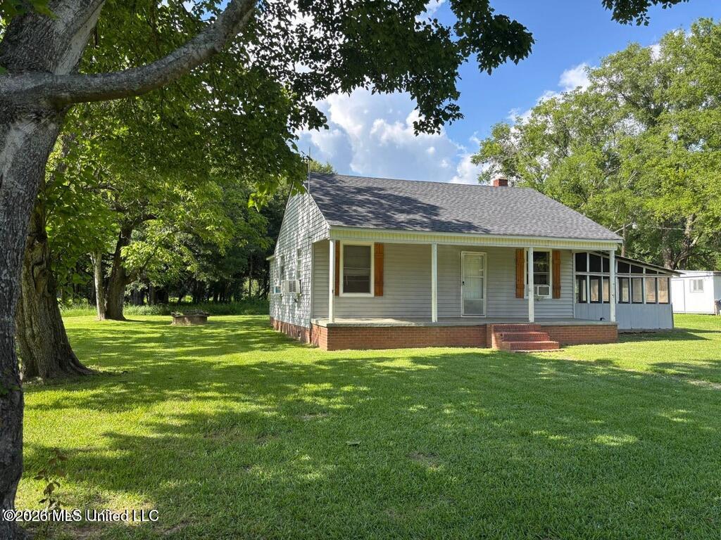 232 Renfroe Road Property Photo 1
