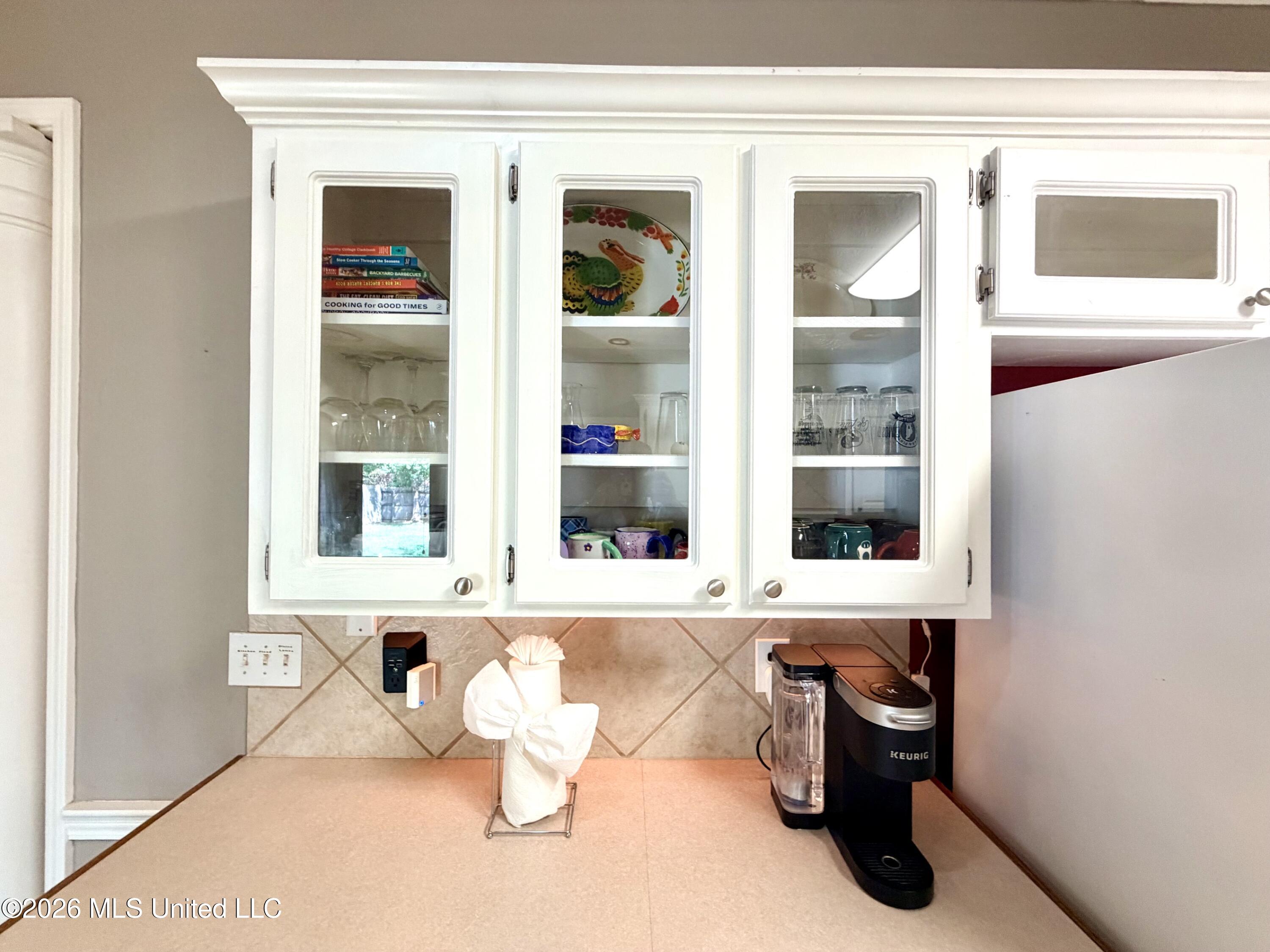 1008 Stonehendge Drive Property Photo 19