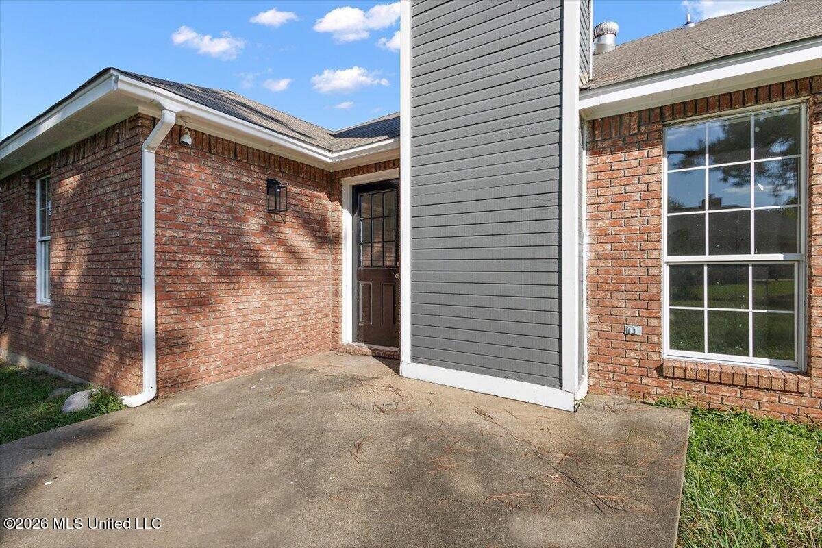 415 Riverbend Drive Property Photo 23