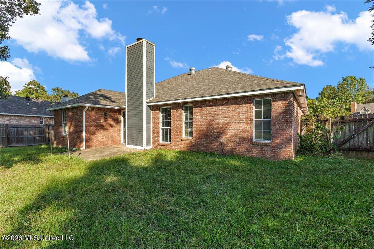 415 Riverbend Drive Property Photo 24