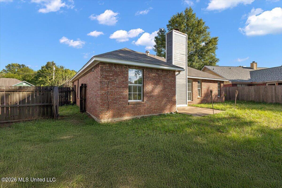 415 Riverbend Drive Property Photo 25
