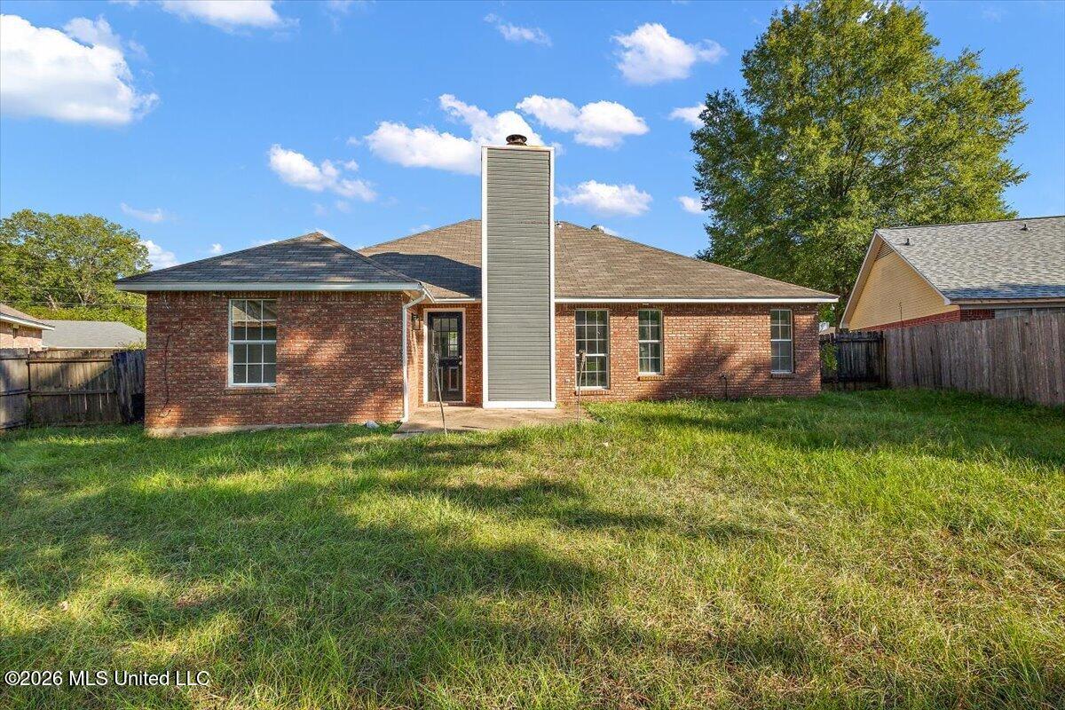415 Riverbend Drive Property Photo 26