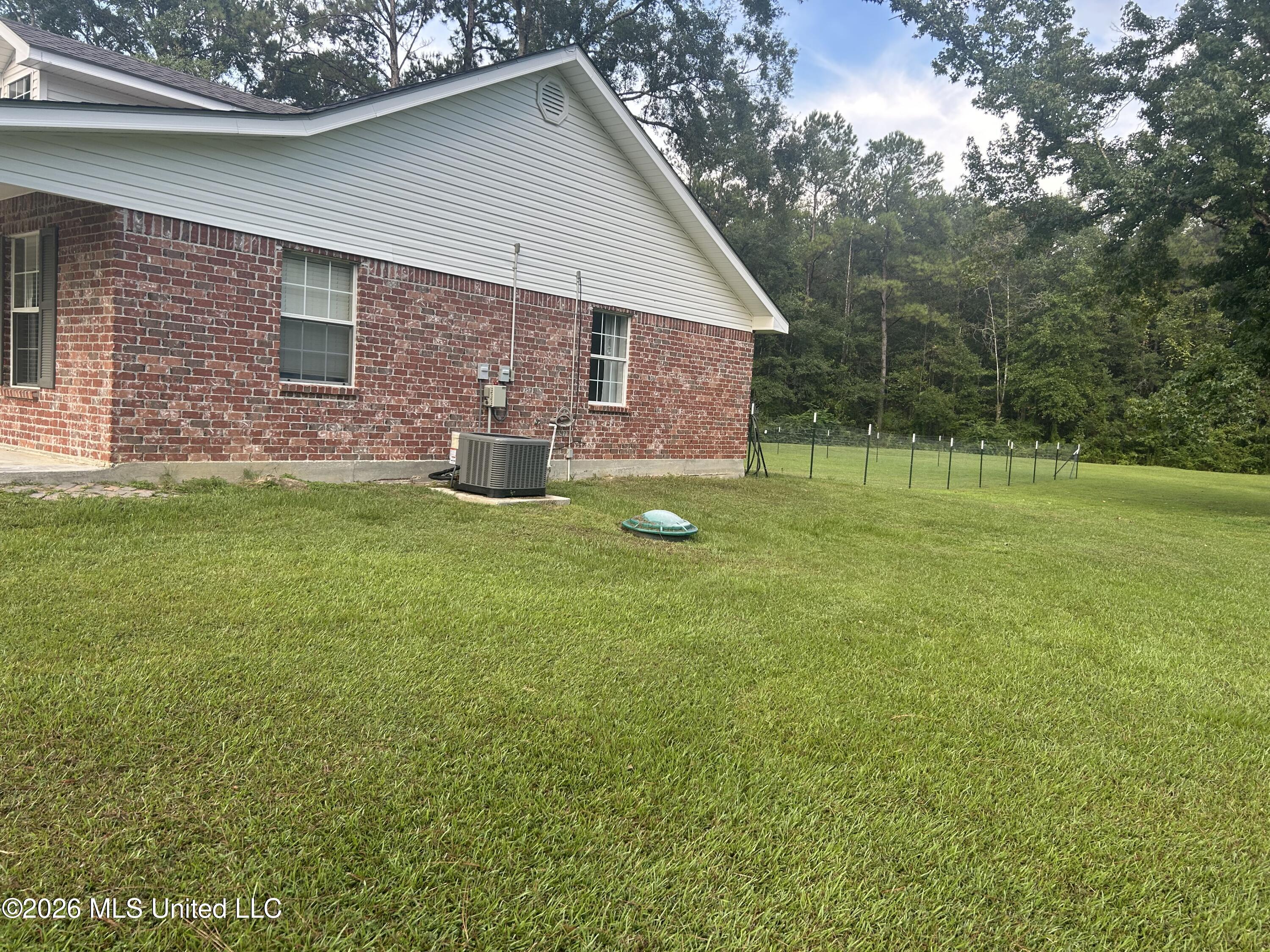 34 Yellowbird Lane Property Photo 4