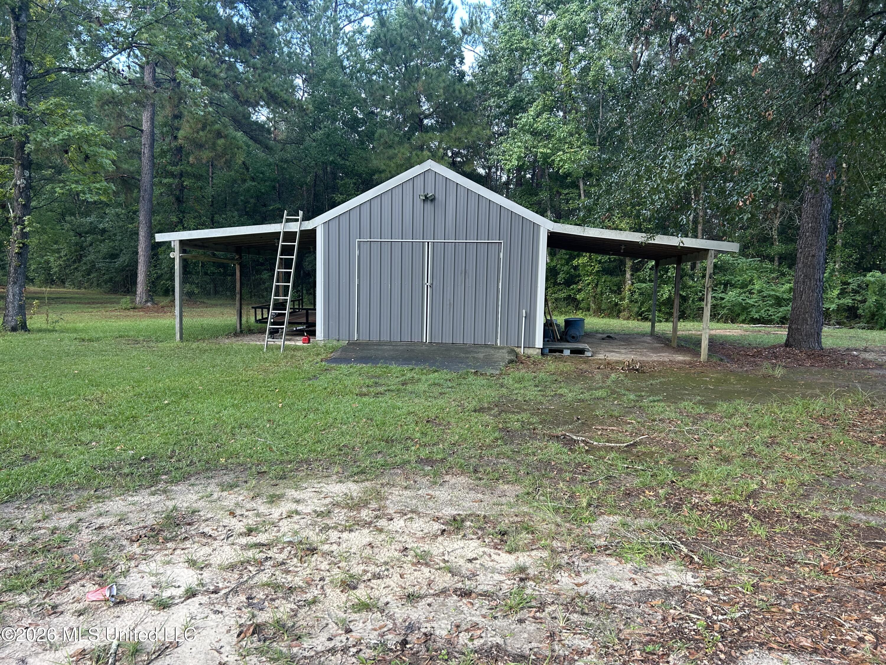 34 Yellowbird Lane Property Photo 13