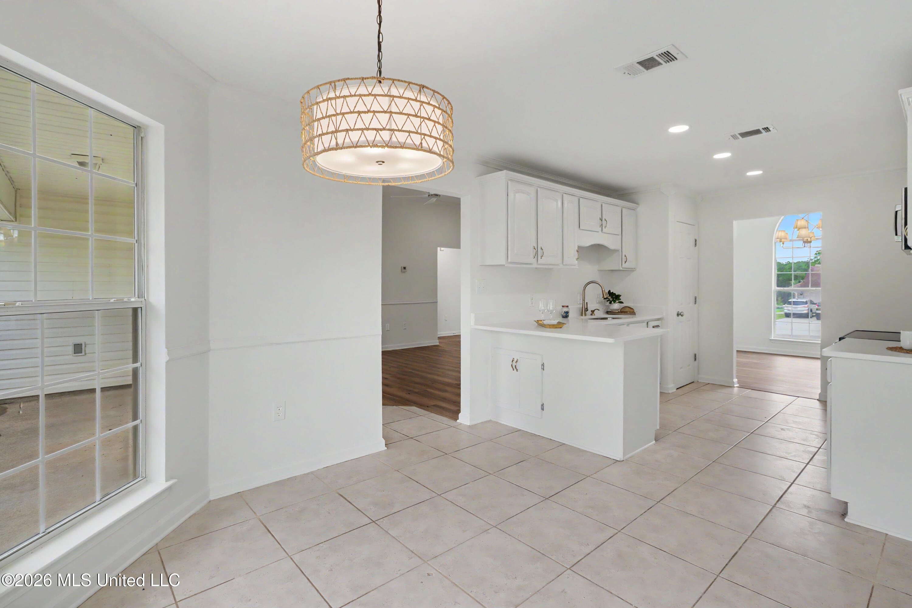 21806 Hunter Cove Property Photo 8