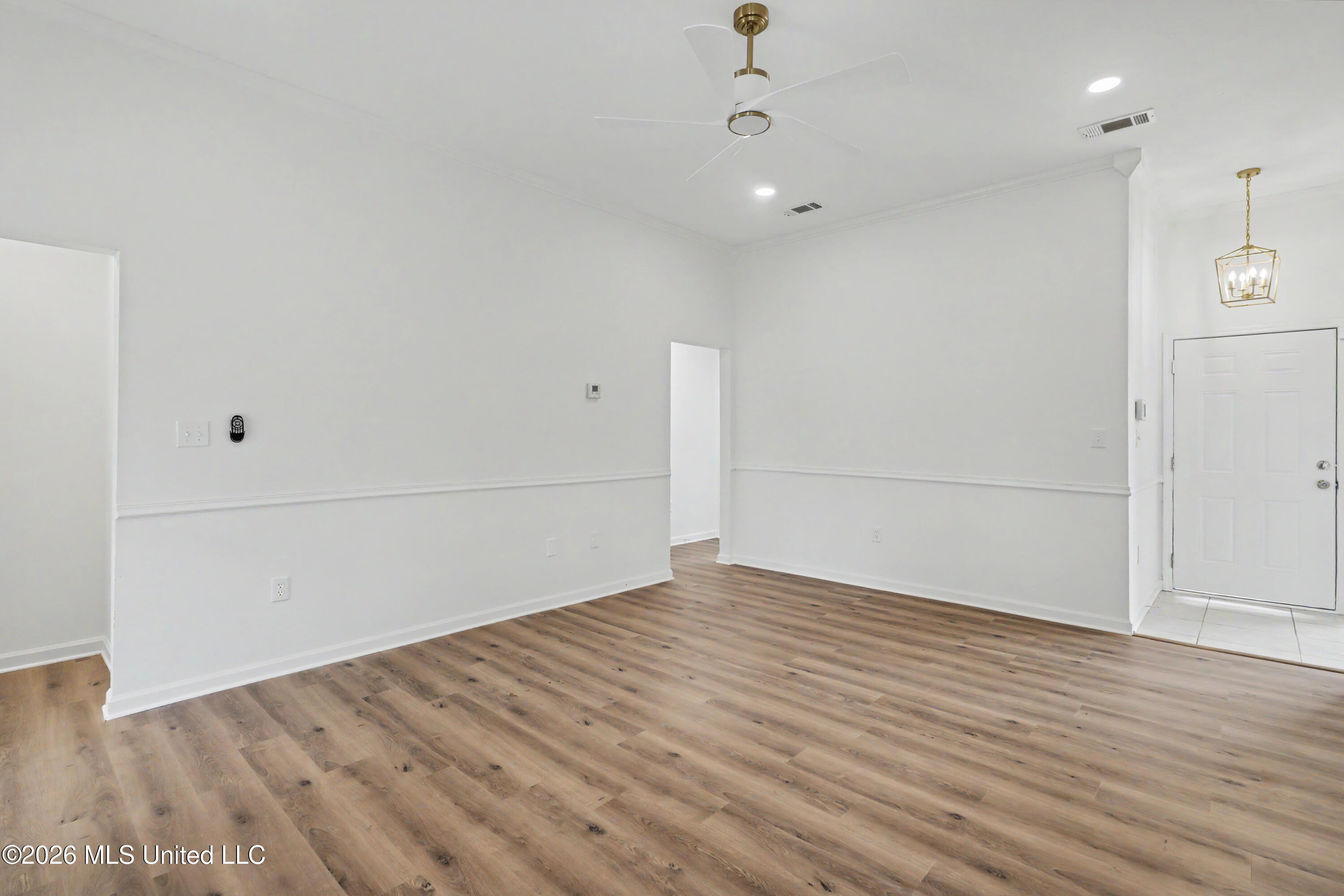 21806 Hunter Cove Property Photo 12