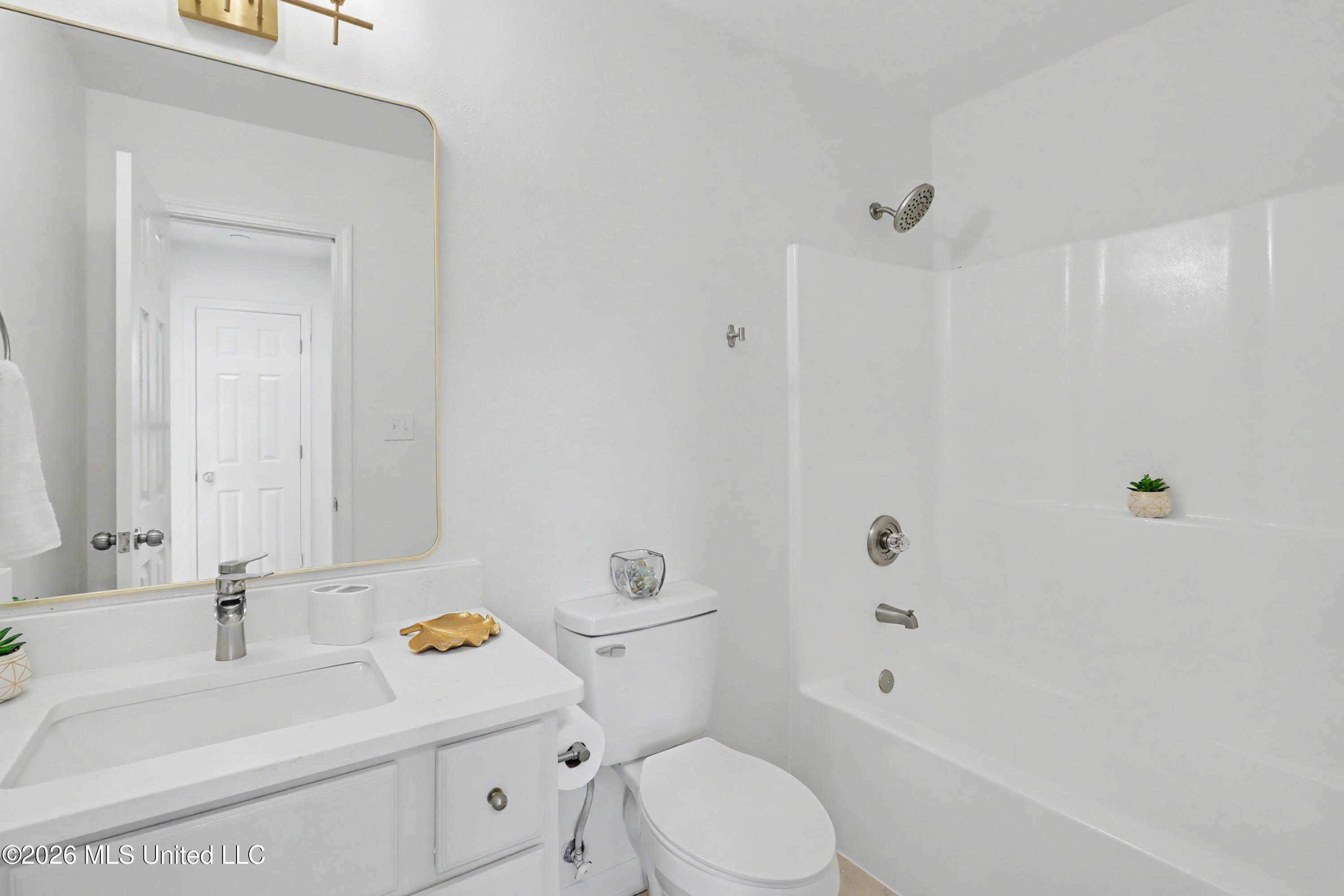 21806 Hunter Cove Property Photo 17
