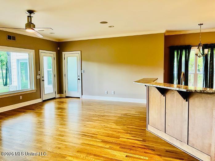 1720 Stonehedge Drive Property Photo 8