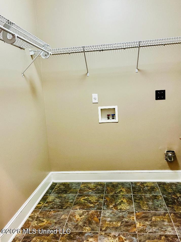 1720 Stonehedge Drive Property Photo 16