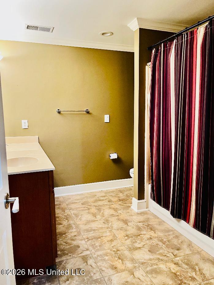 1720 Stonehedge Drive Property Photo 30