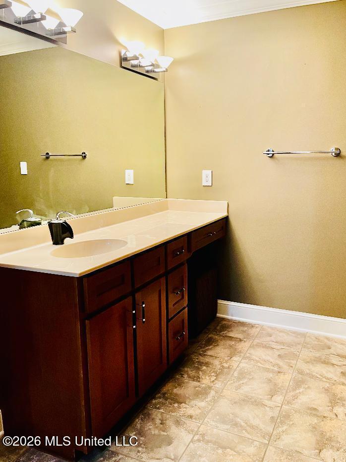 1720 Stonehedge Drive Property Photo 31