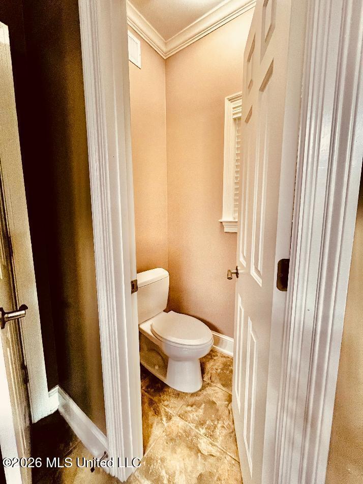 1720 Stonehedge Drive Property Photo 34