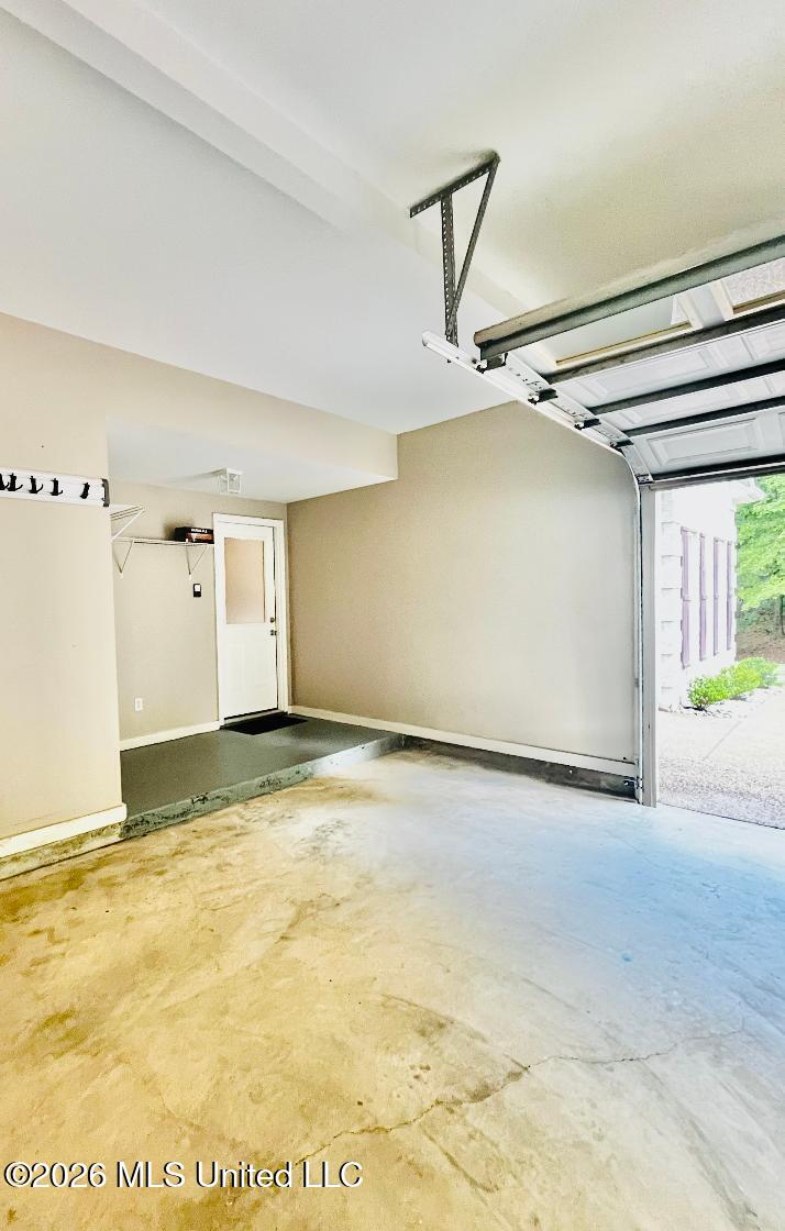 1720 Stonehedge Drive Property Photo 42