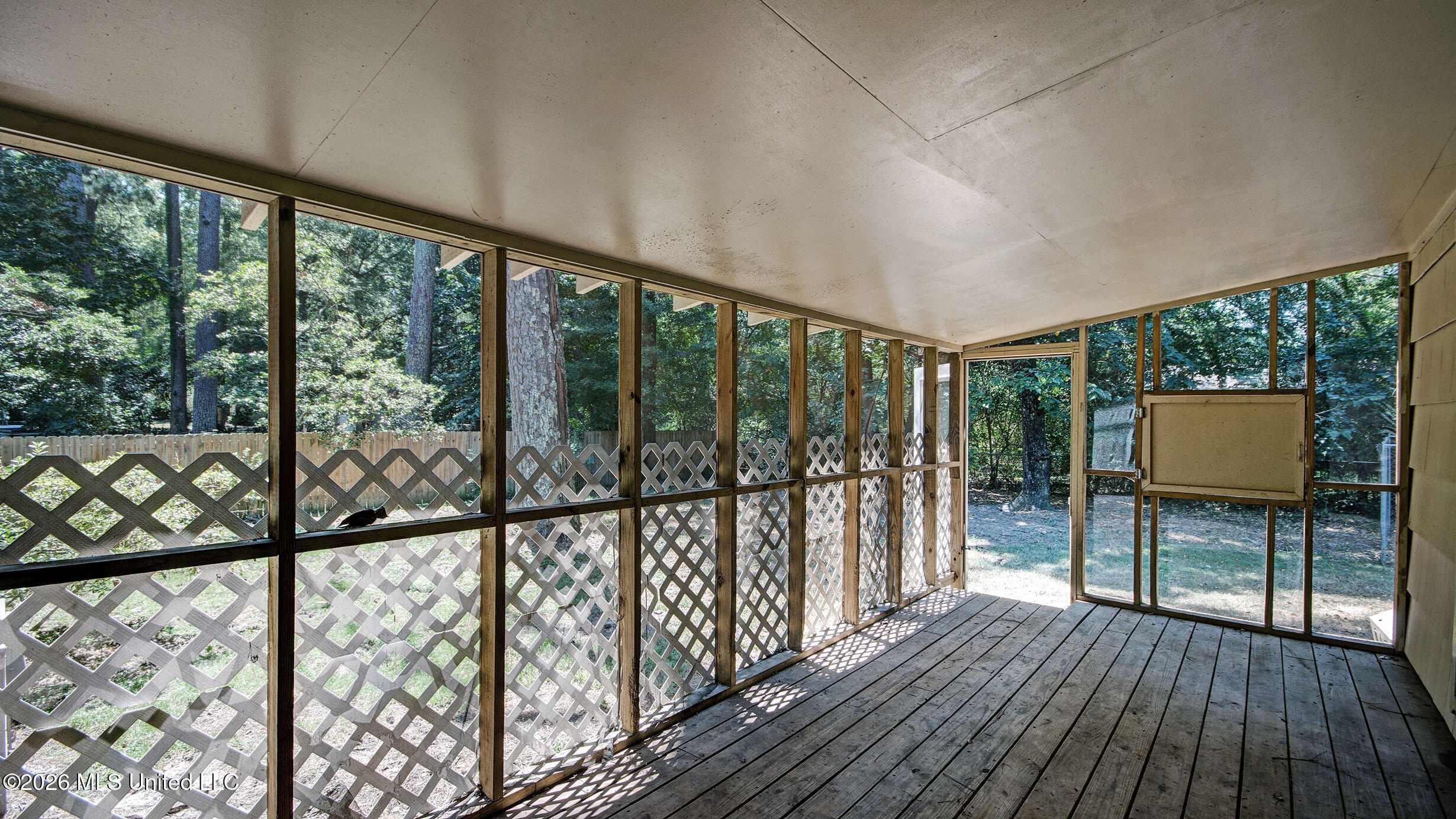 5473 Pine Lane Drive Property Photo 11