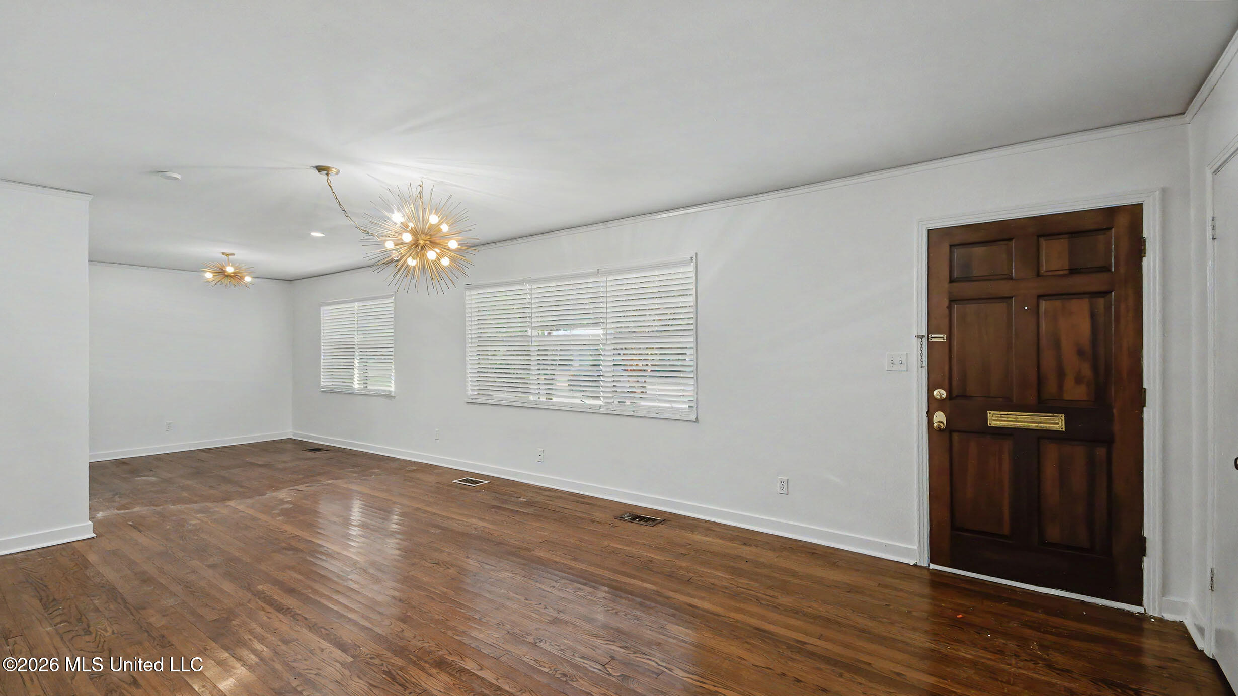 5473 Pine Lane Drive Property Photo 12