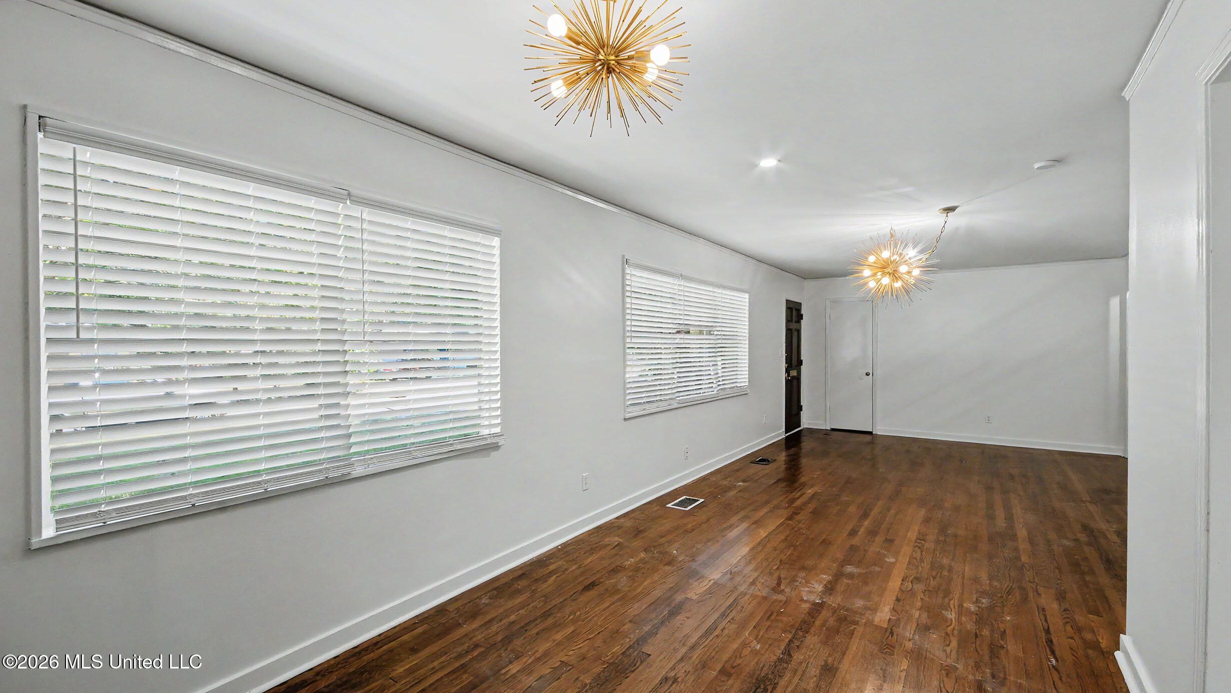 5473 Pine Lane Drive Property Photo 14