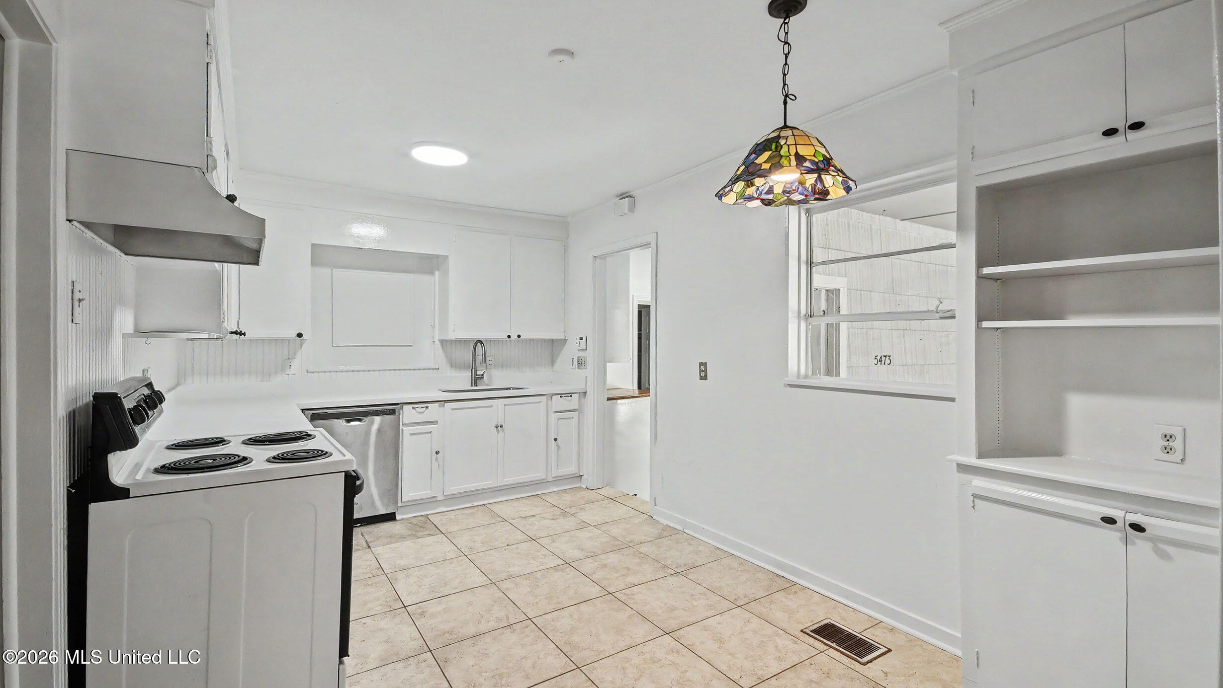 5473 Pine Lane Drive Property Photo 16