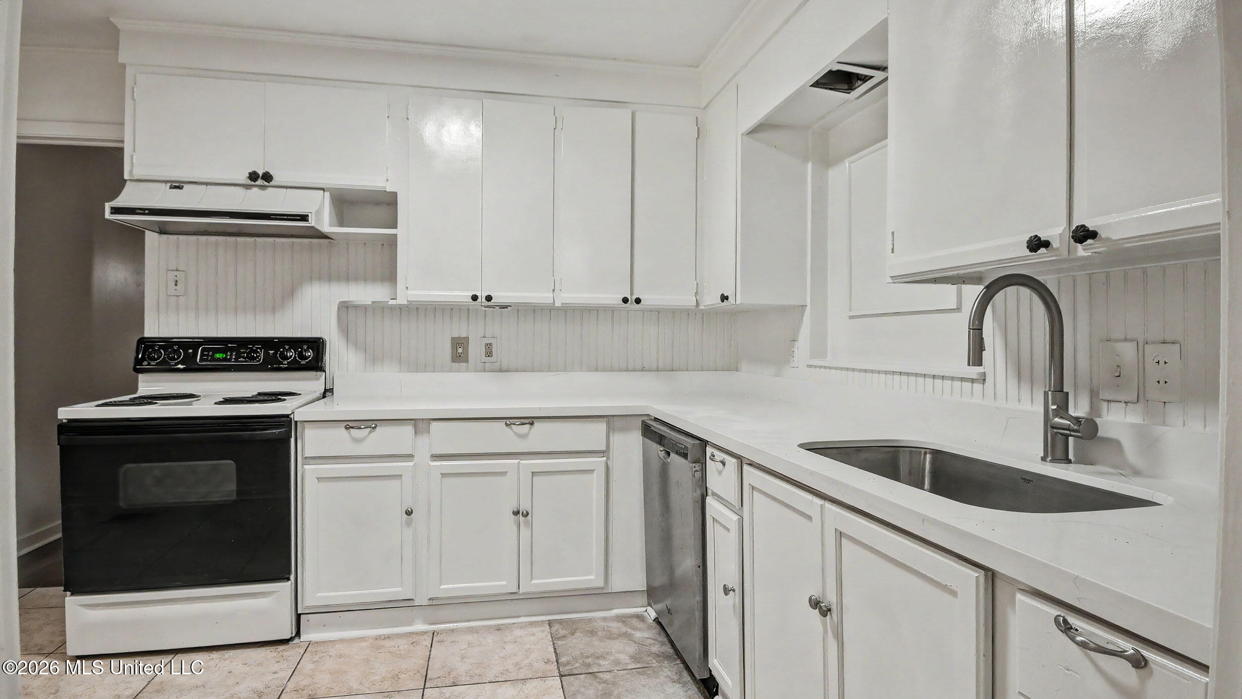 5473 Pine Lane Drive Property Photo 17