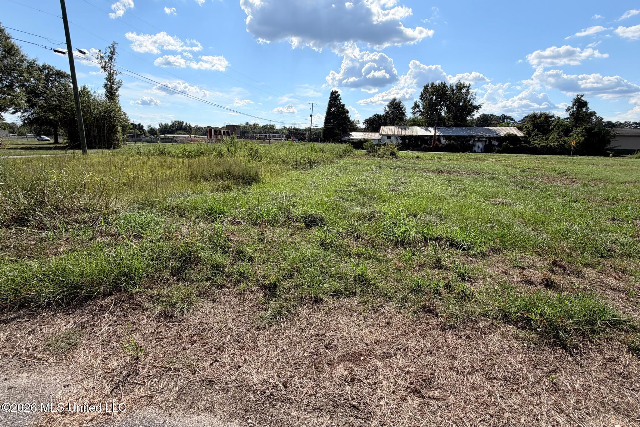 912 S Tipton Street Property Photo 1